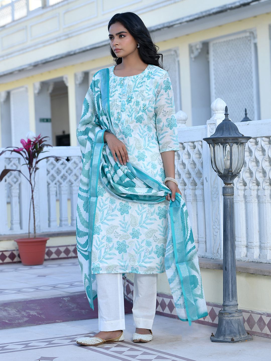 Women Cream Linen Digital Printed Suit Set