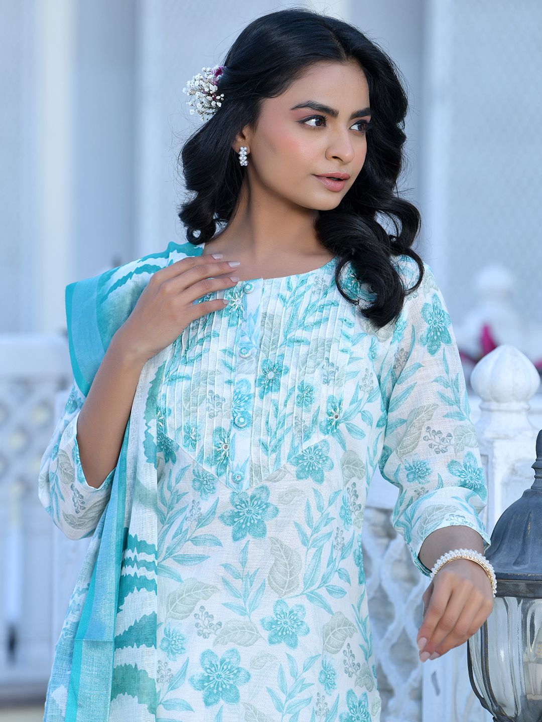 Women Cream Linen Digital Printed Suit Set