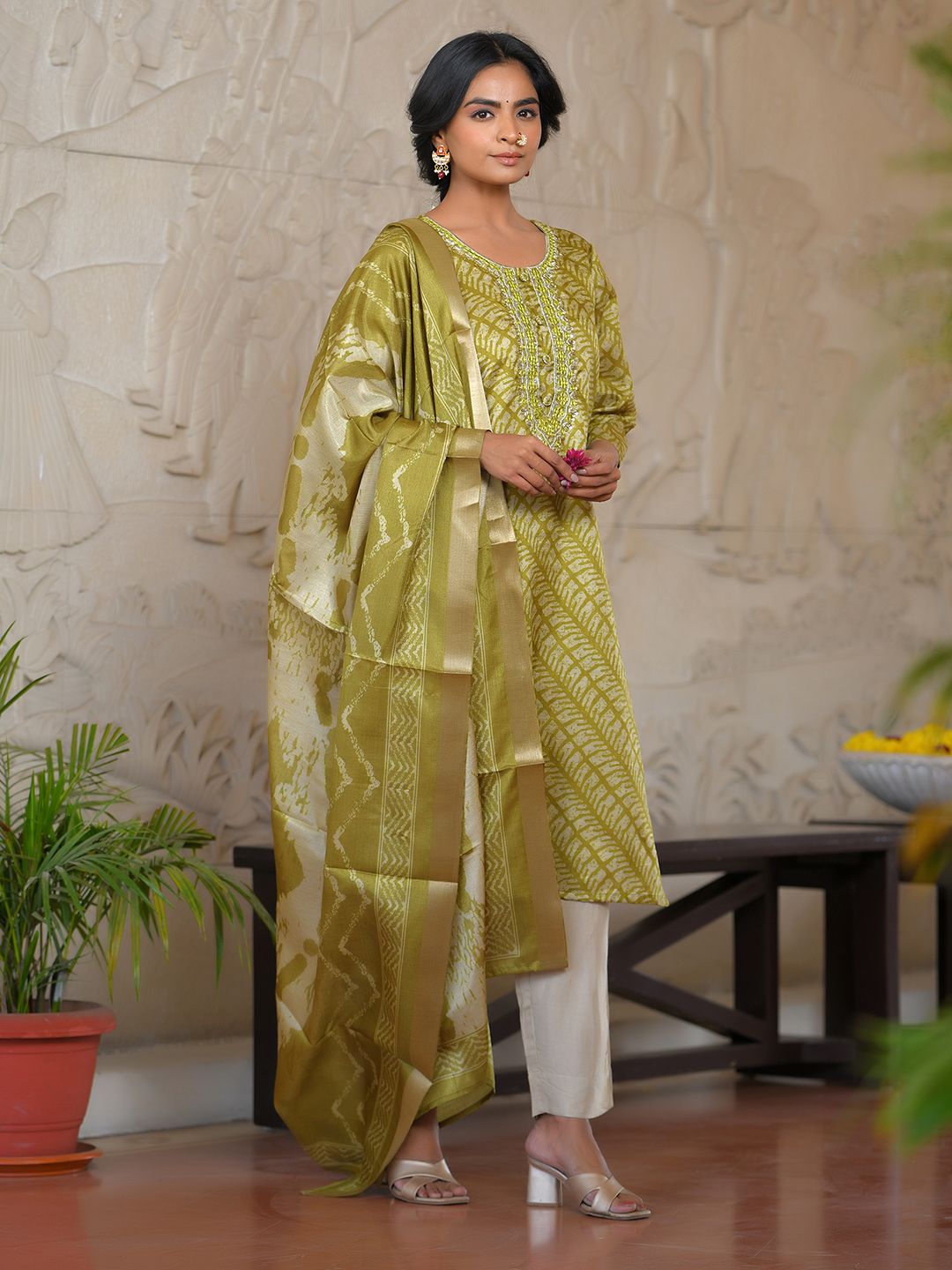 Women Silk Digital Printed Suit Set