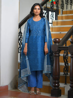 Women Indigo Muslin Digital Printed Suit Set