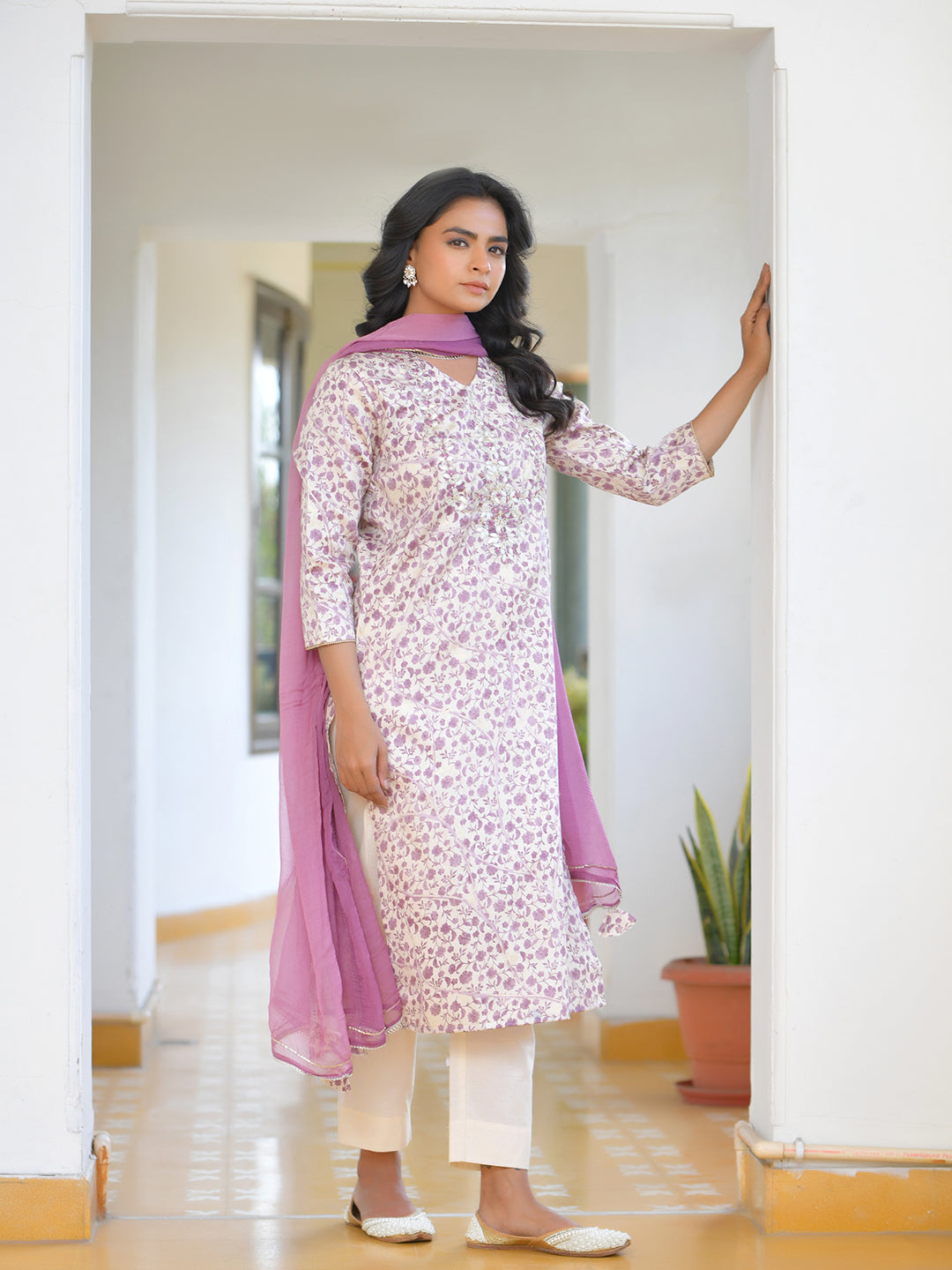 Women Cream Cotton Foil PrintedEmbroidered Suit Set