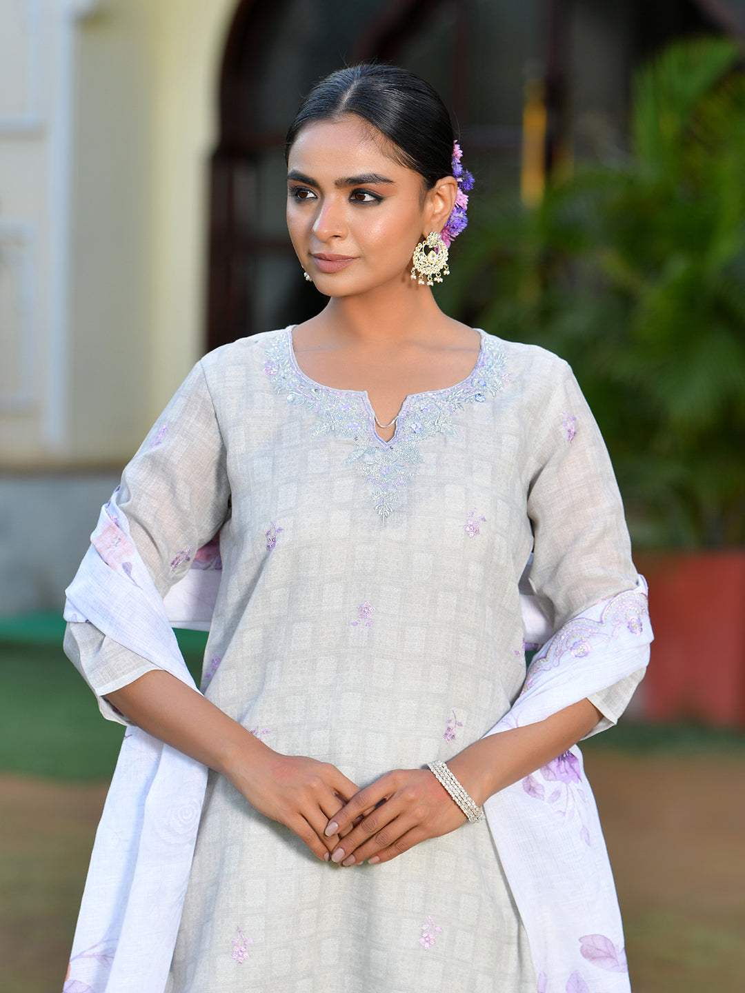 Women Grey Linen Suit  Set with cutwork dupatta