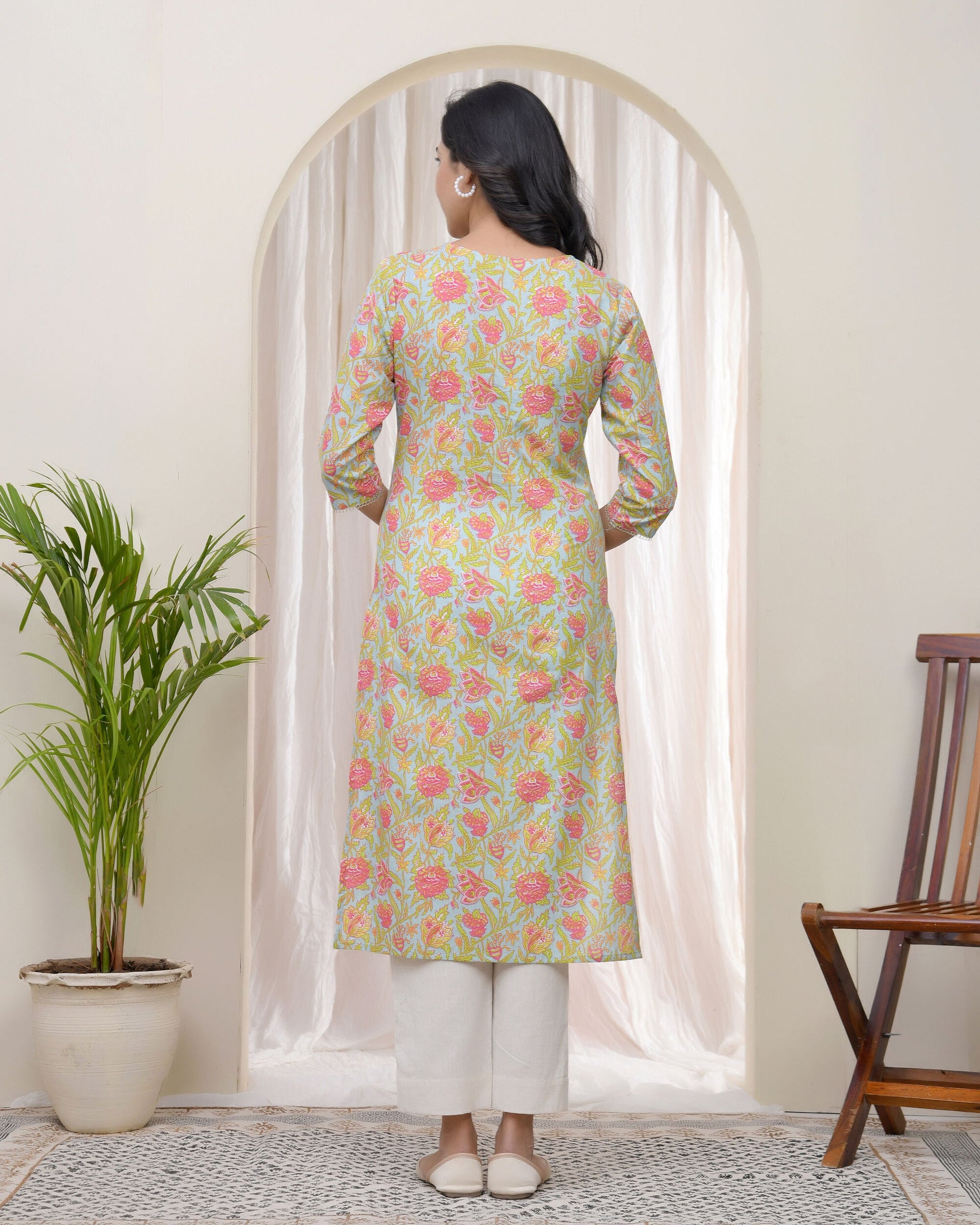 Women Multi Cotton printed Straight Kurti