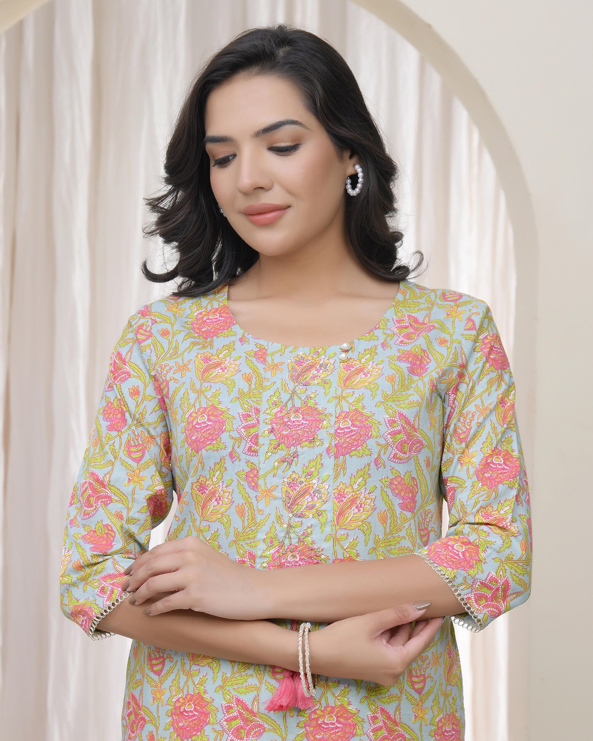 Women Multi Cotton printed Straight Kurti