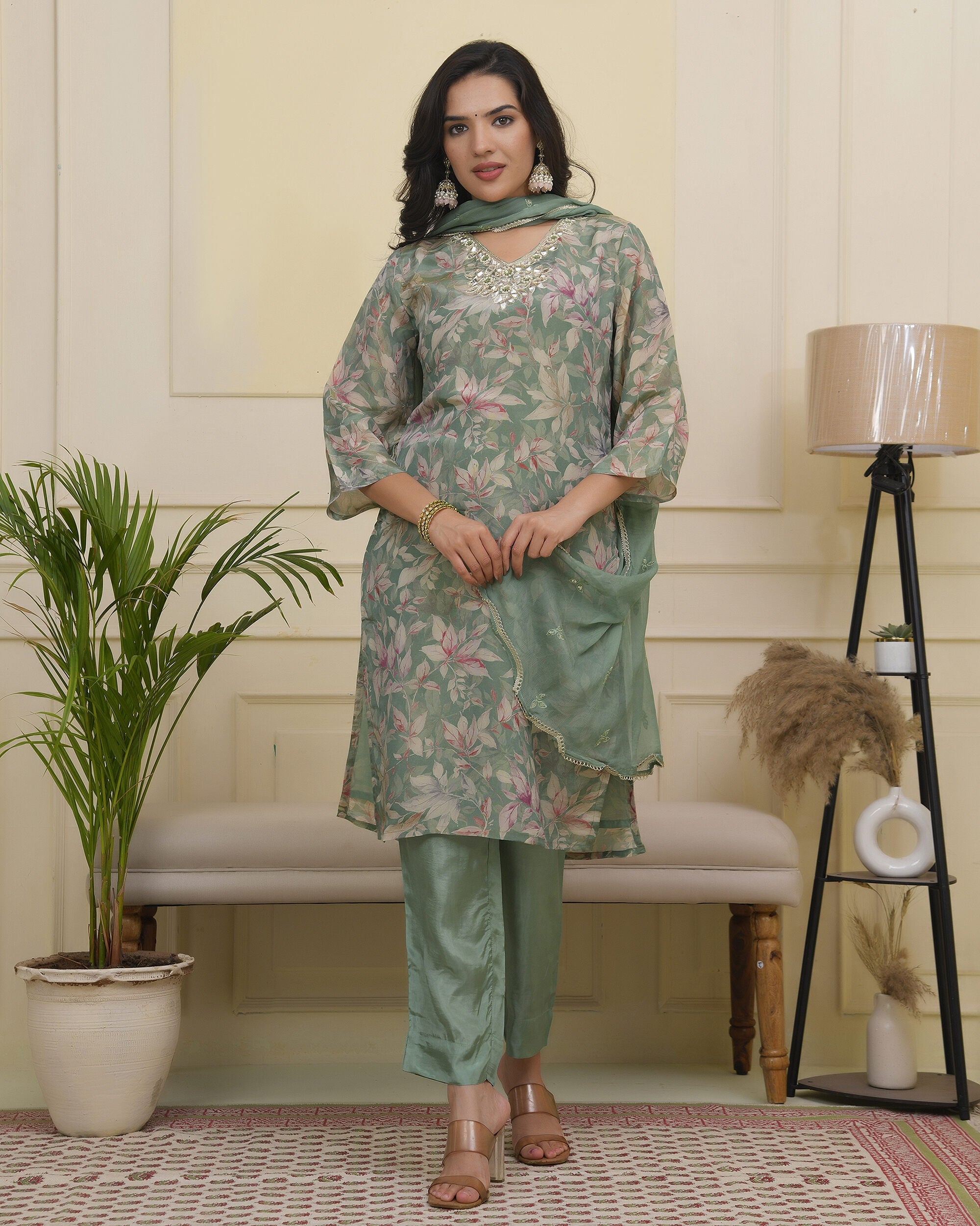 Women tissue shimmer kurta with silk pant & dupatta