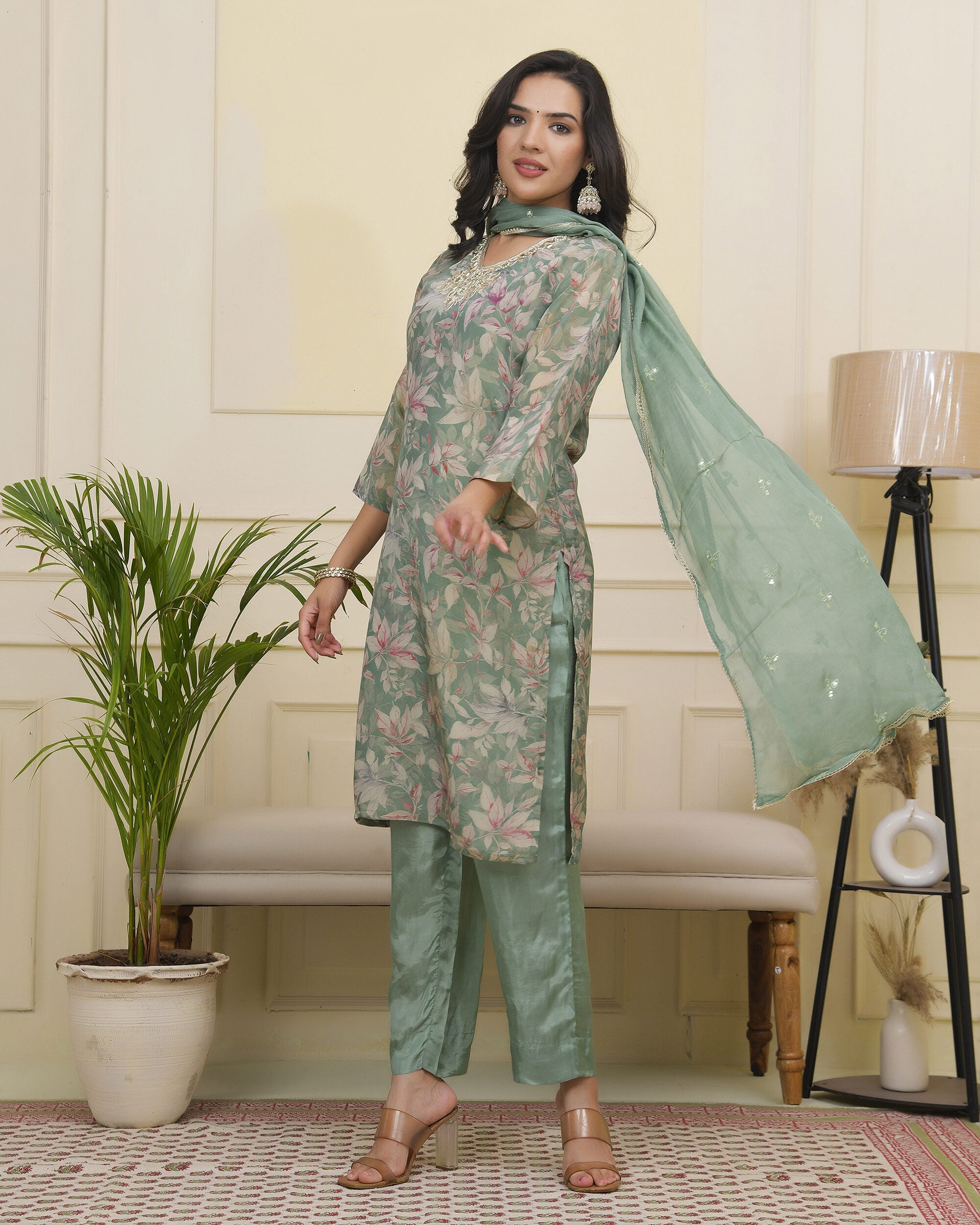 Women tissue shimmer kurta with silk pant & dupatta