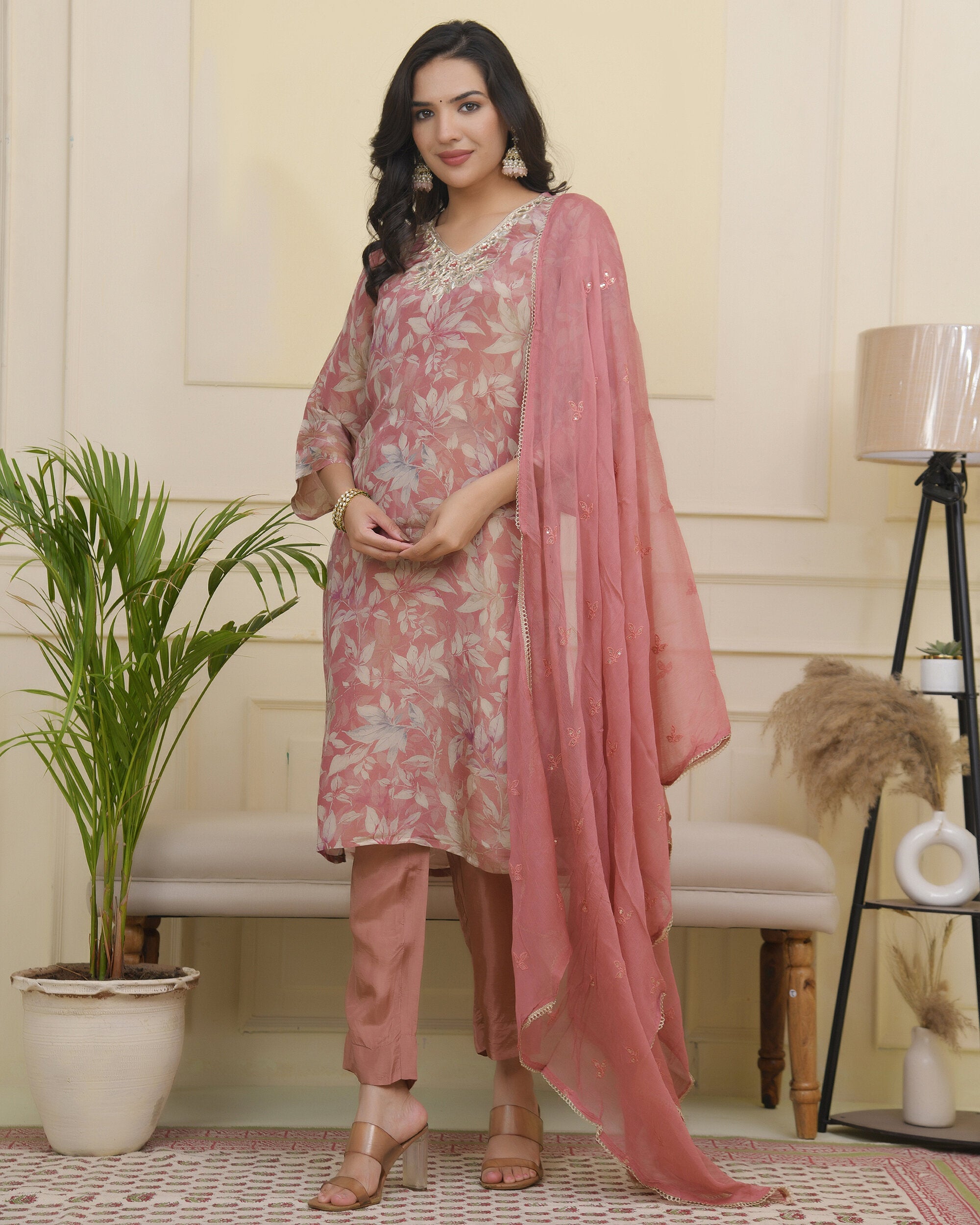 Women tissue shimmer kurta with silk pant & dupatta