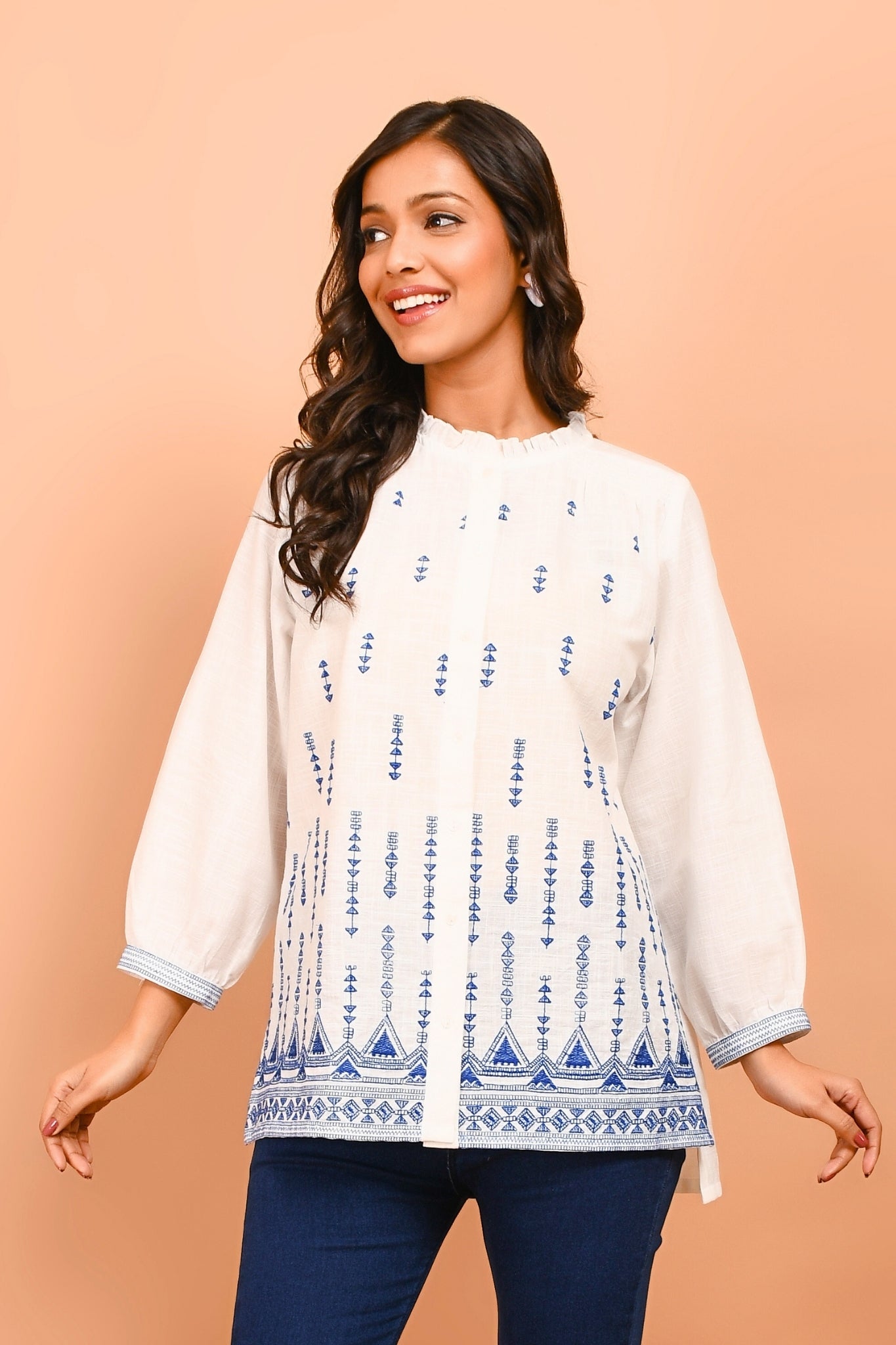 Aqua Rêve Embroirered Short Kurti