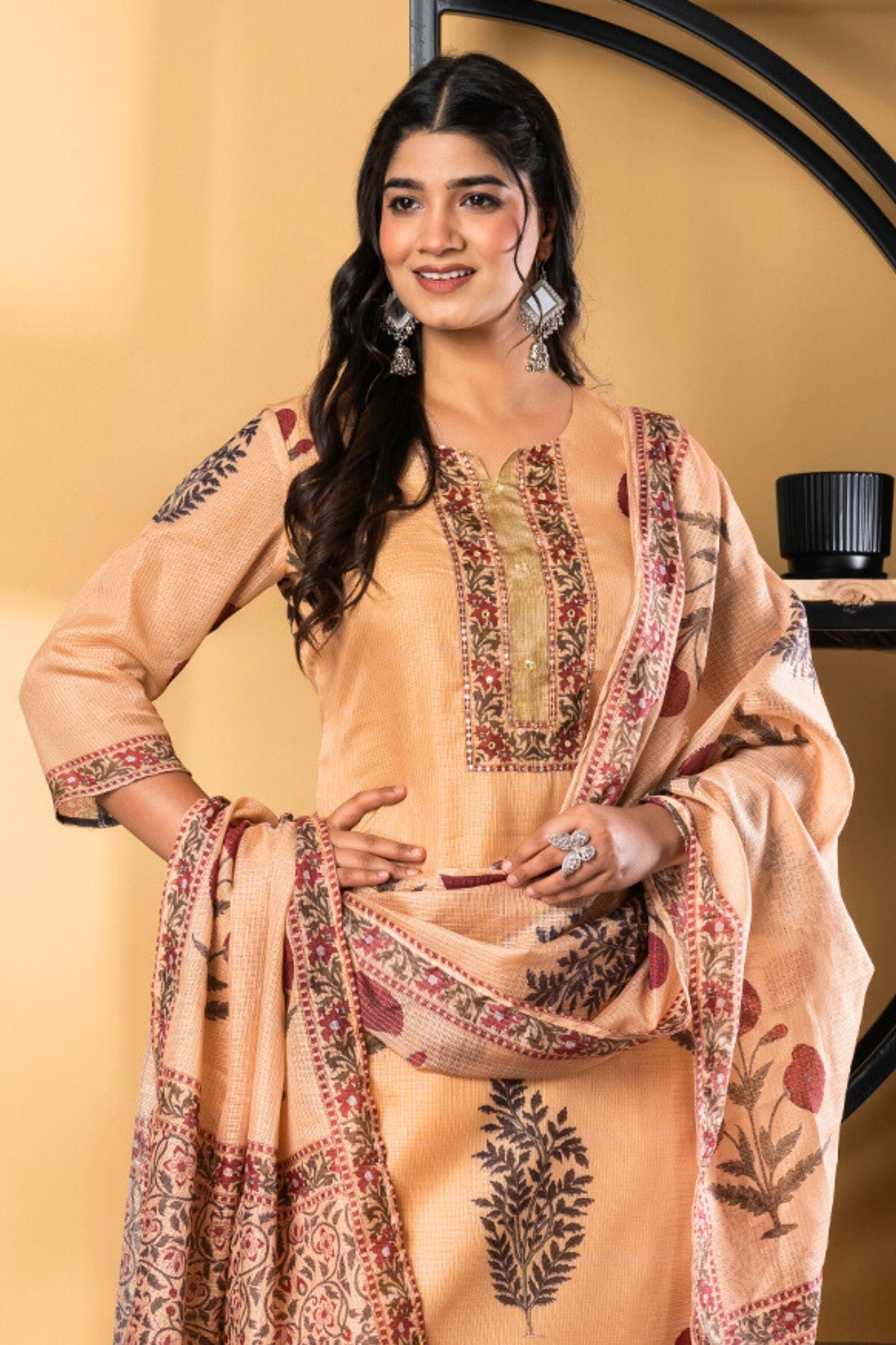 Amber Petals Kurta Set With Dupatta