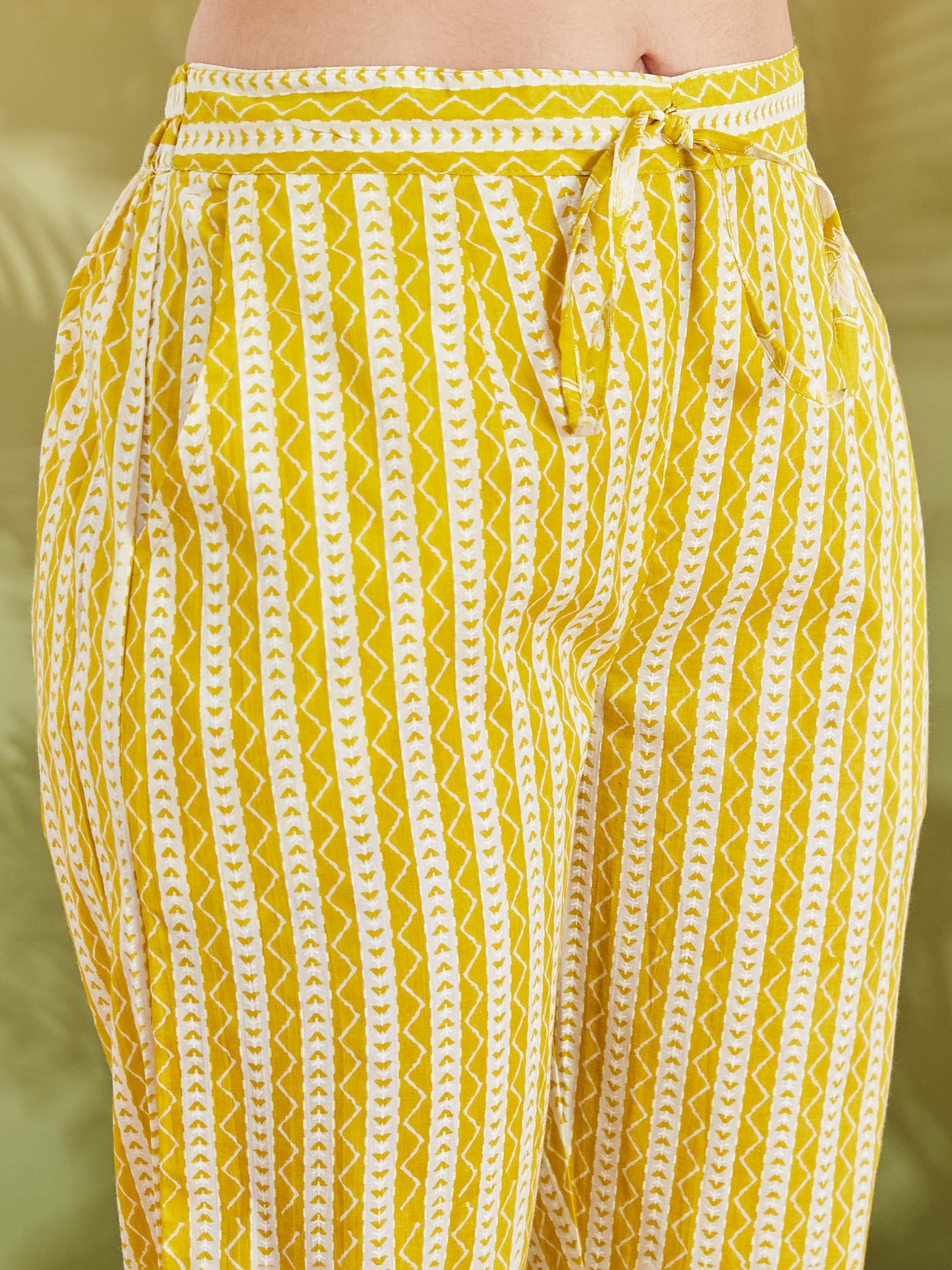 Floral Print Straight Fit Pure Cotton Yellow Kurta with Trousers