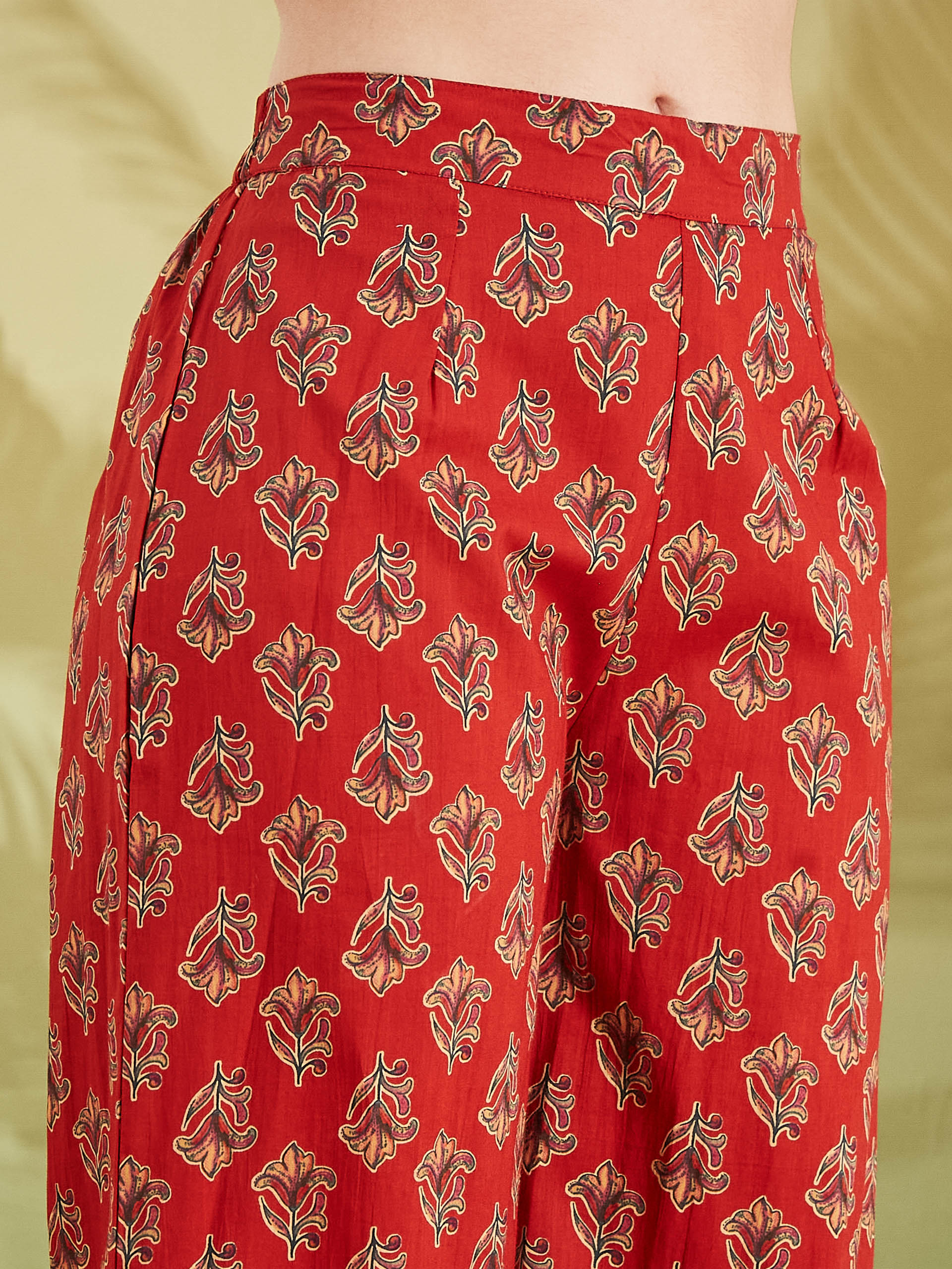 Women Floral Printed Pure Cotton A-line Red Anarkali Kurta With Pants