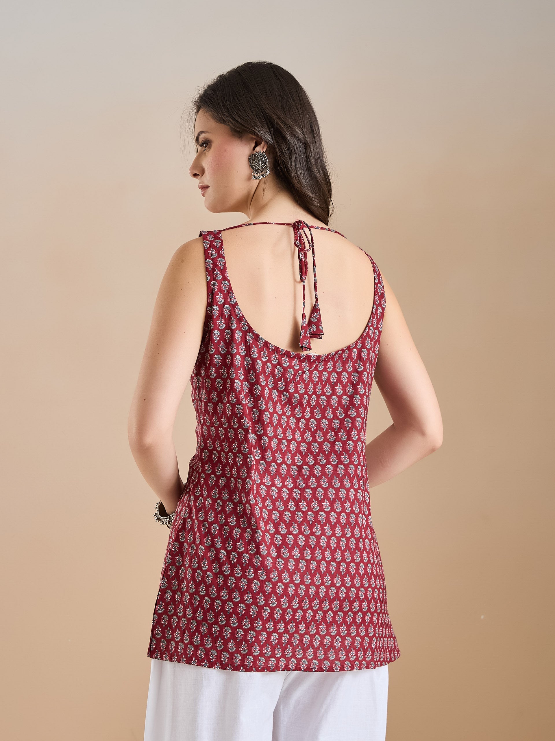 Maroon Floral Printed Sleeveless Top