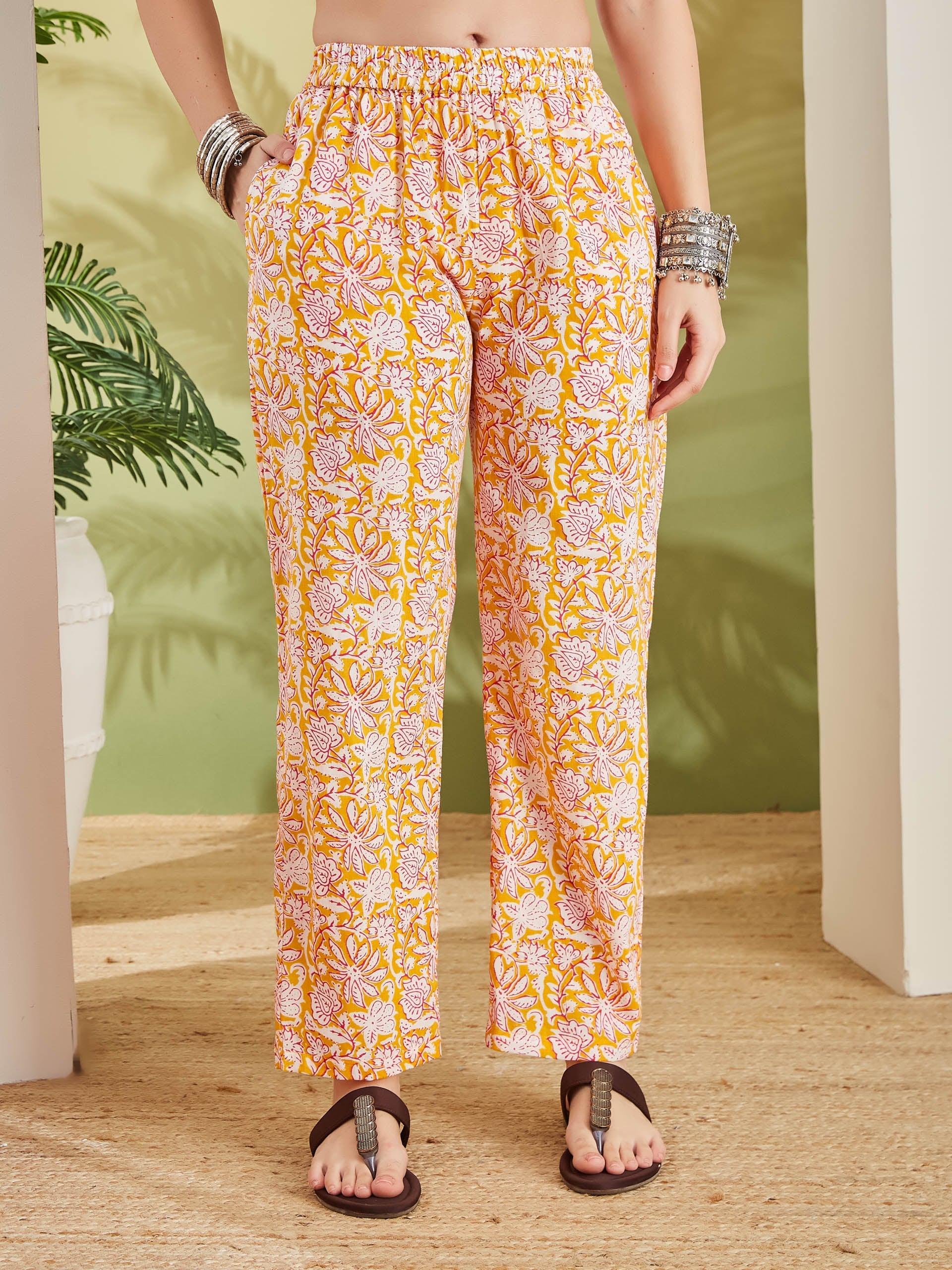Women Floral Printed Pure Cotton Orange Night suit