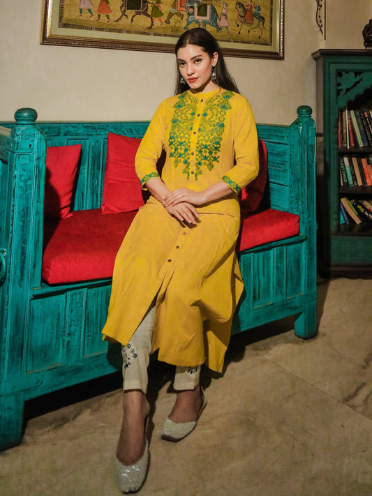  Women's Yellow Regular A-Line Calf Long Kurta - world.com