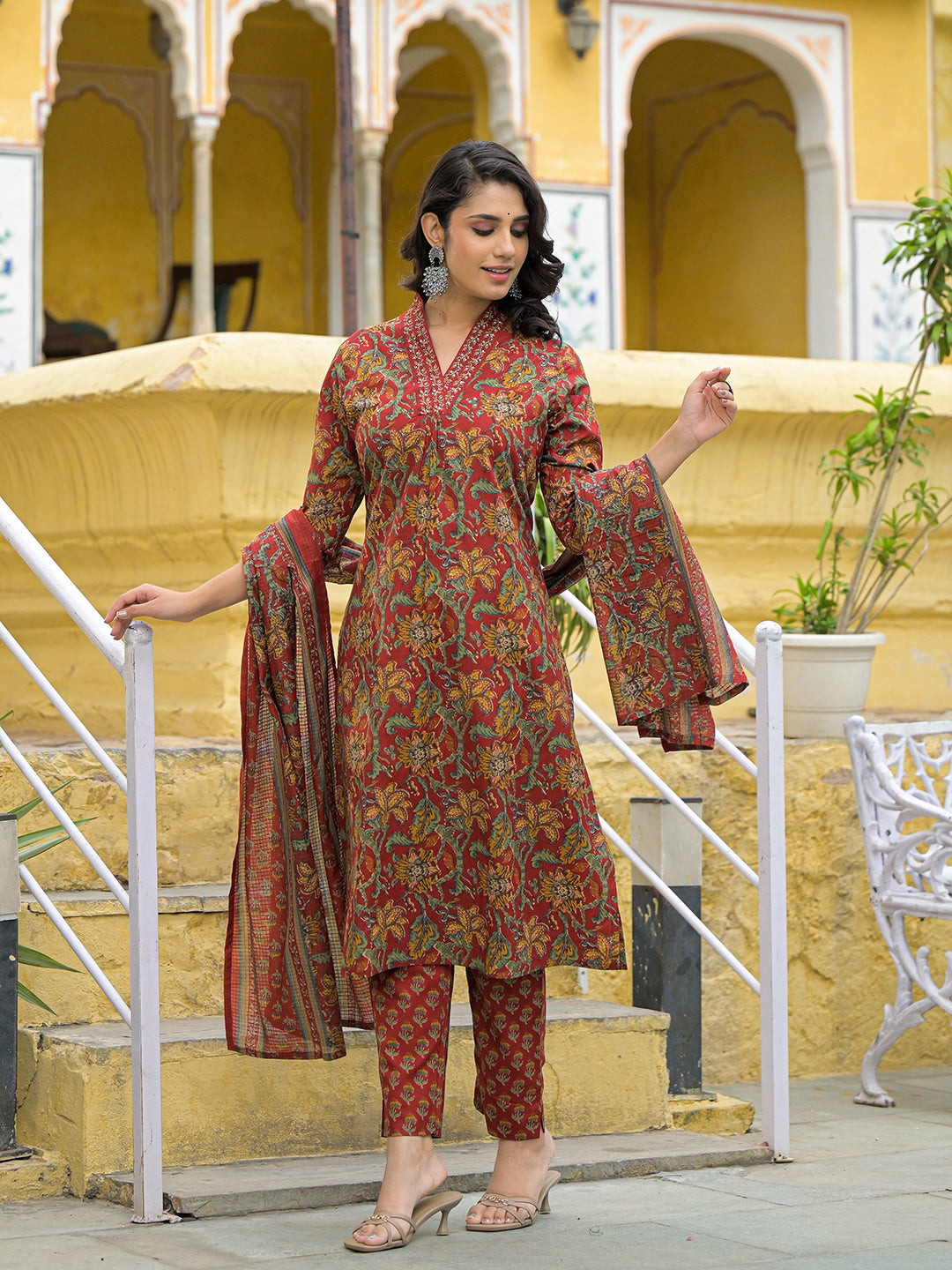 Maroon Cotton V-neck Kurta Pant Set with Dupatta
