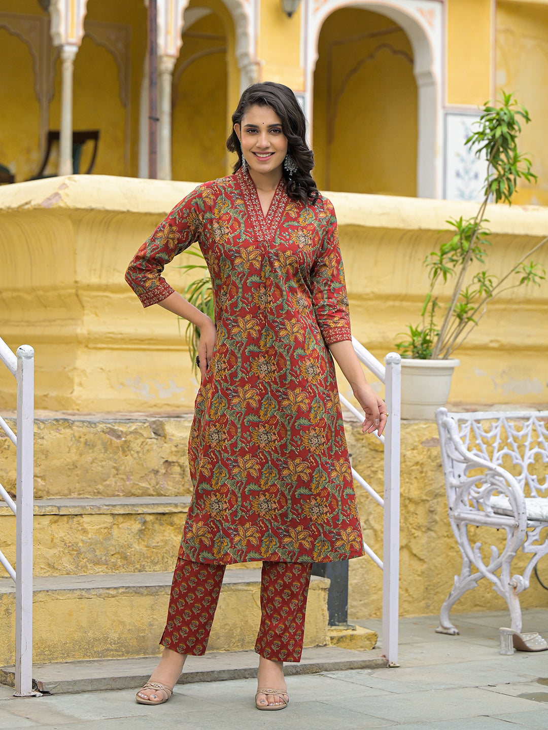 Maroon Cotton V-neck Kurta Pant Set with Dupatta