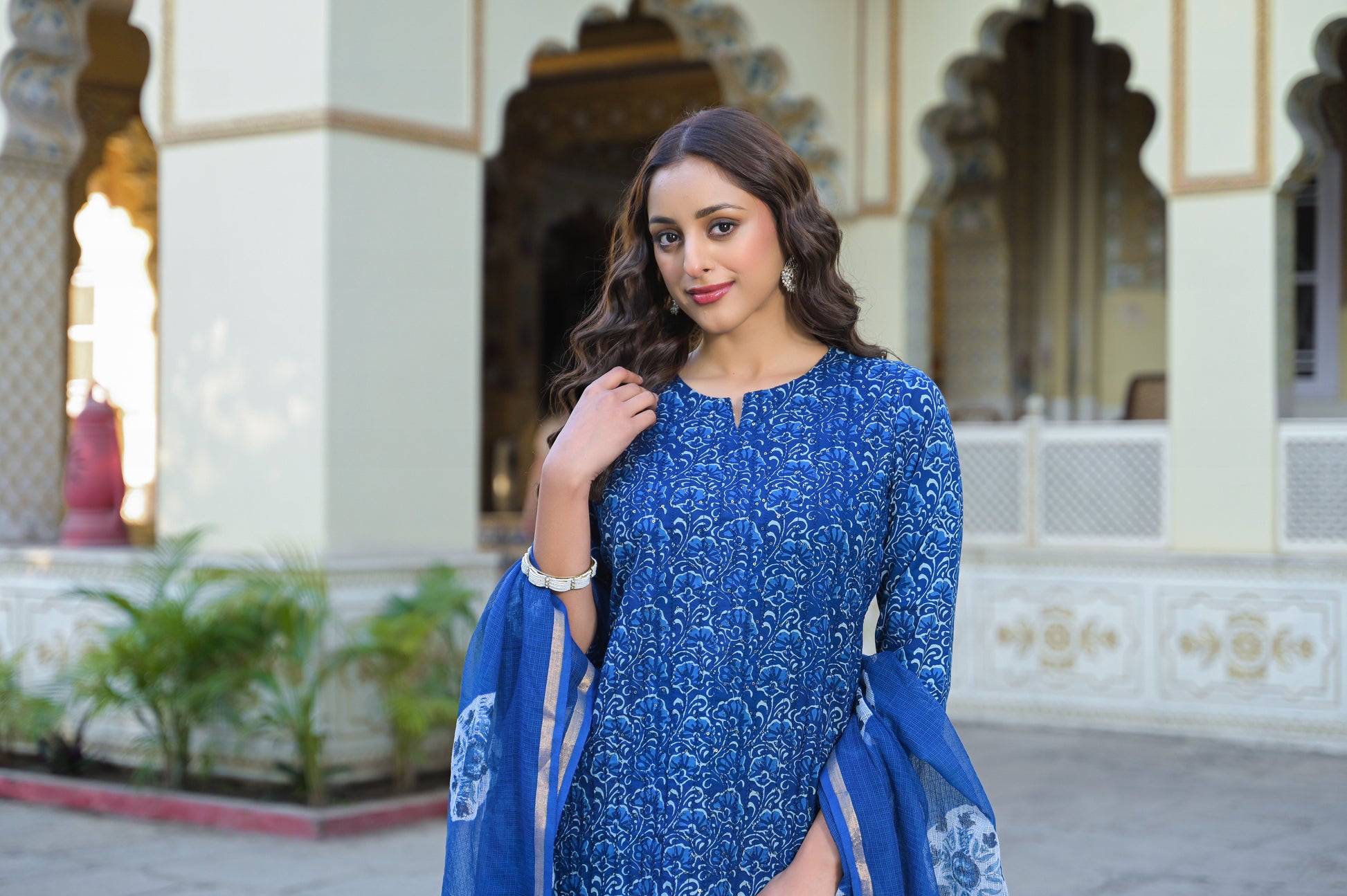 Blue Floral Printed Straight Kurta Pant Set