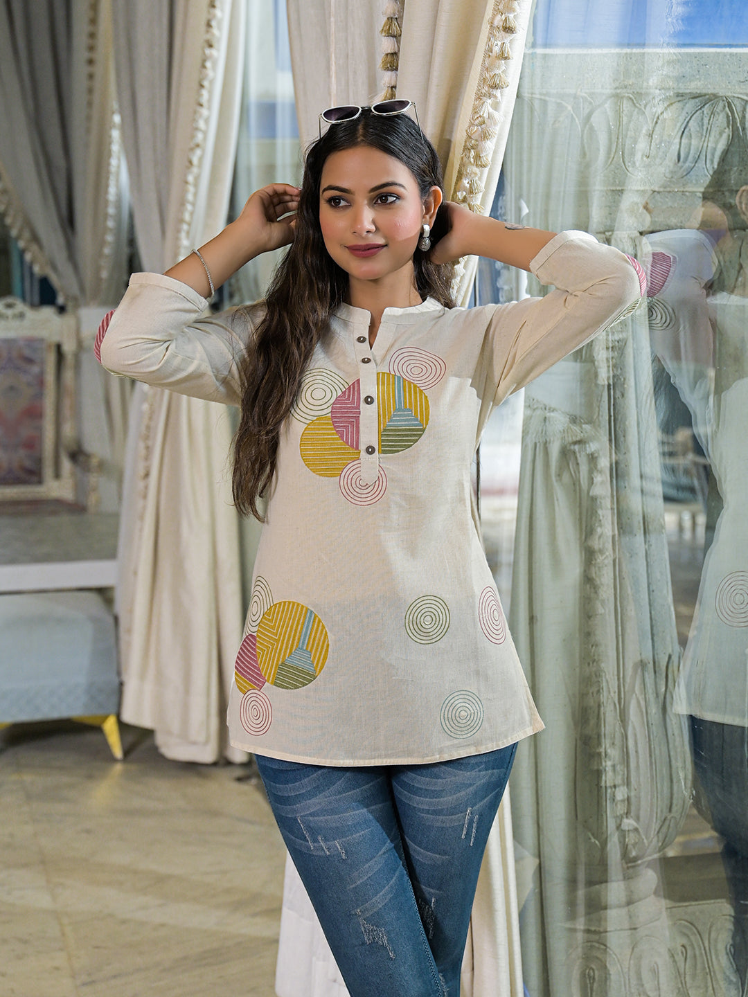 Offwhite Embroidery Cotton Fabric Straight Top