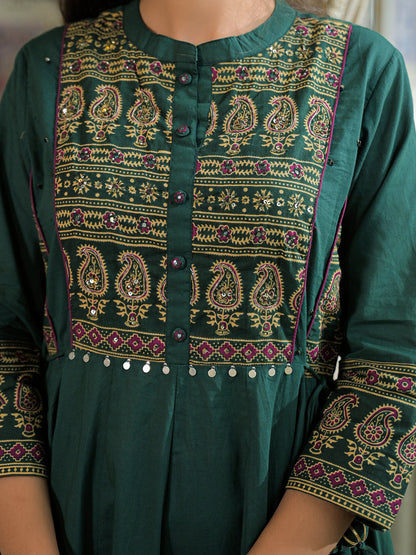 Green Paisley Print Cotton Anarkali Kurta Pant Set With Dupatta