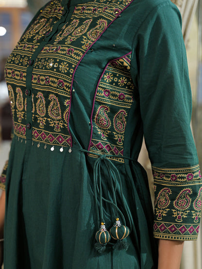 Green Paisley Print Cotton Anarkali Kurta Pant Set With Dupatta