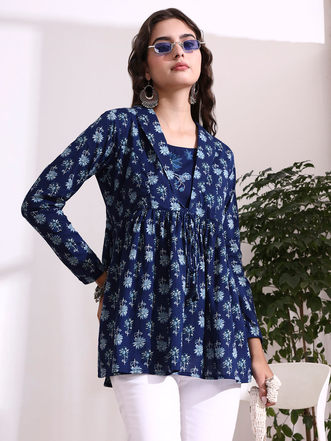 Blue Lepal Coller Peplum Top