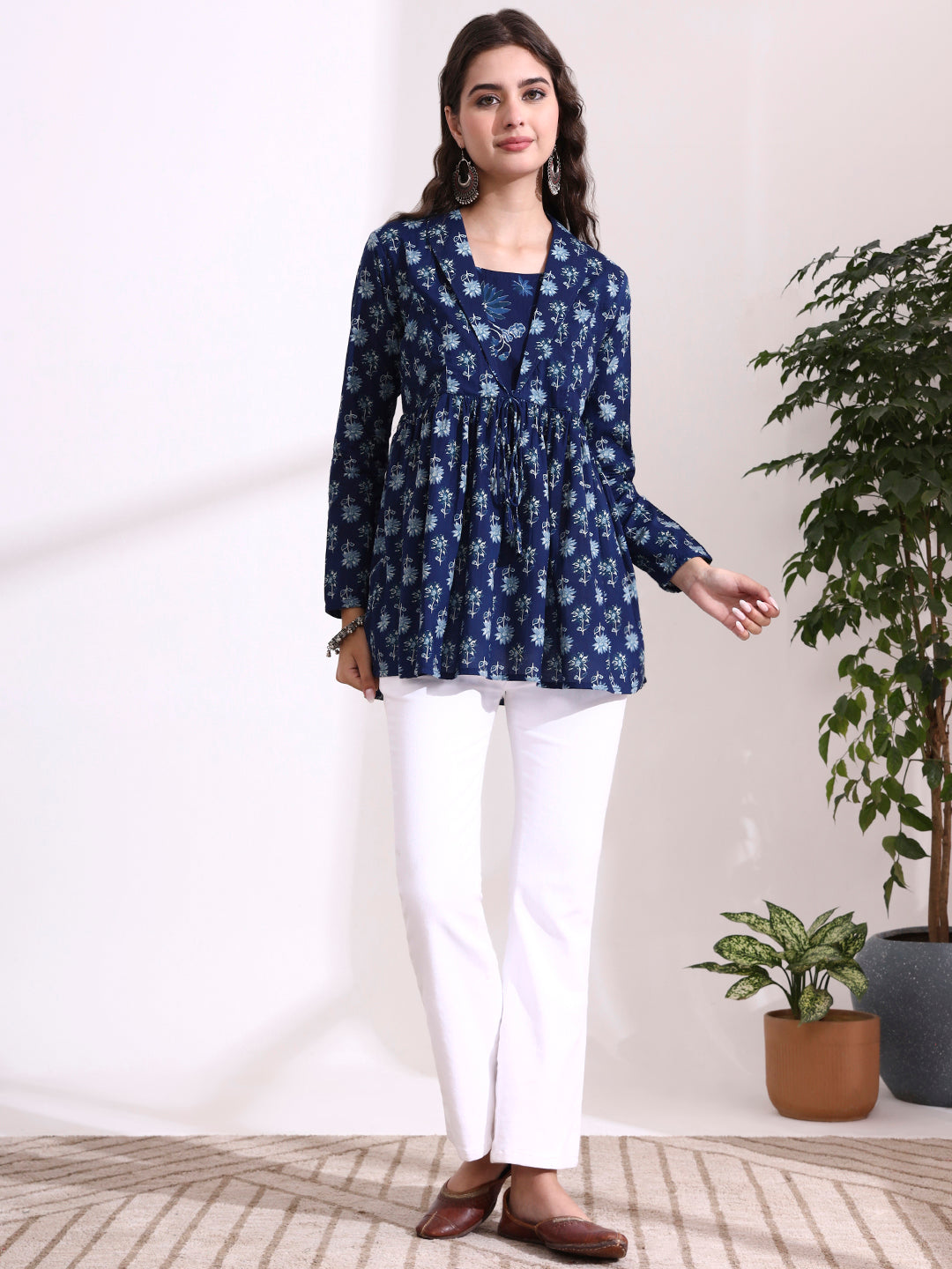 Blue Lepal Coller Peplum Top