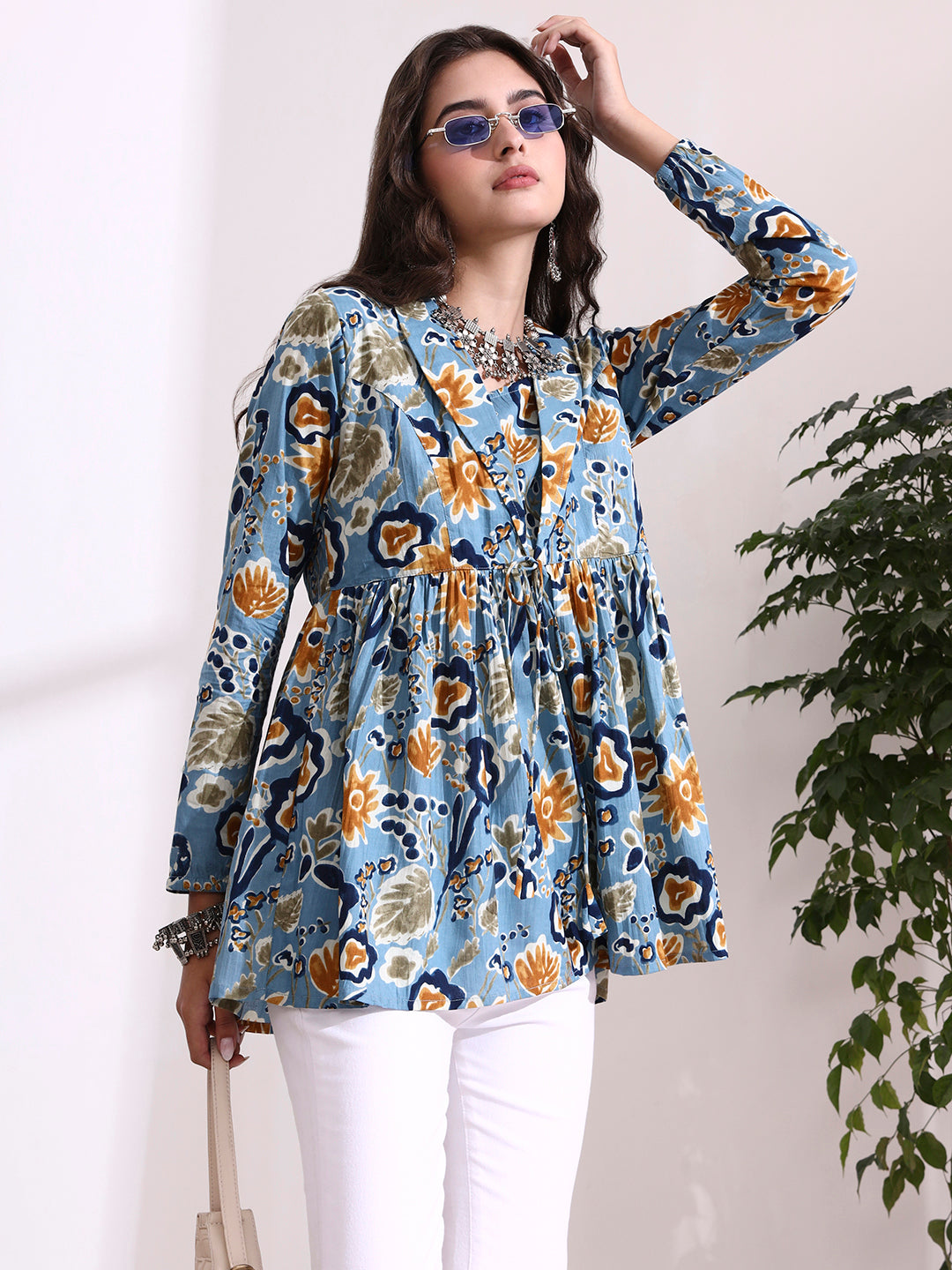 Sky Blue Lepal Coller Peplum Top