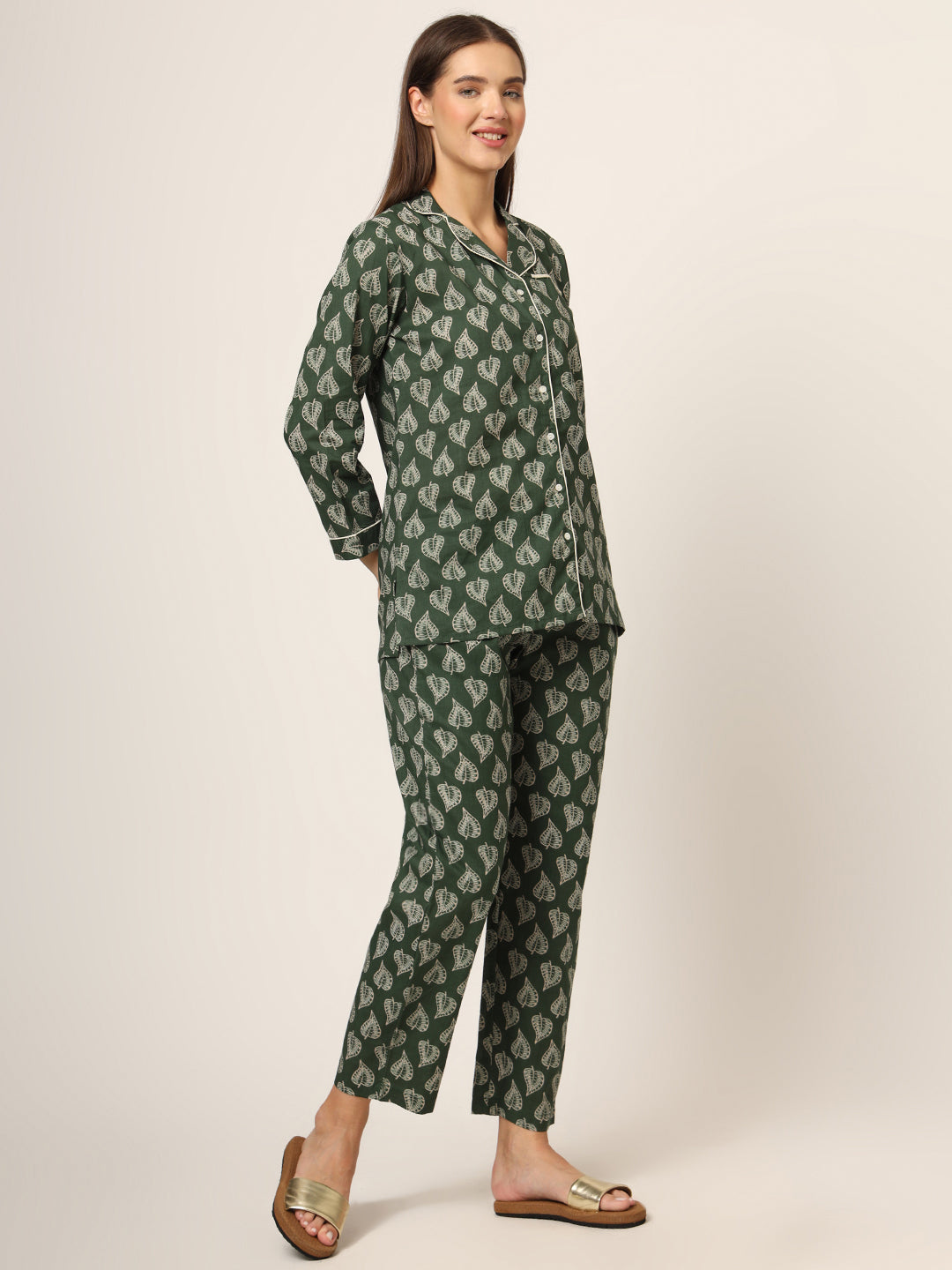 Green Floral Print Cotton Regular Fit Night Suit
