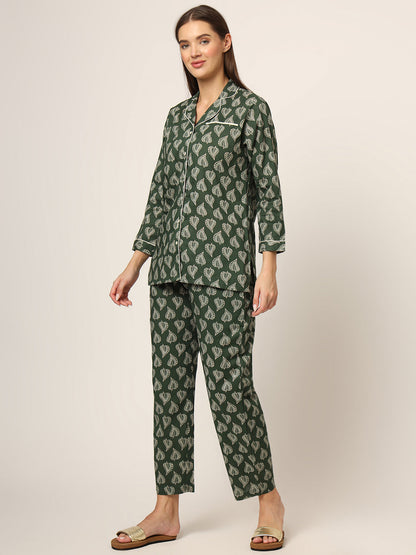 Green Floral Print Cotton Regular Fit Night Suit