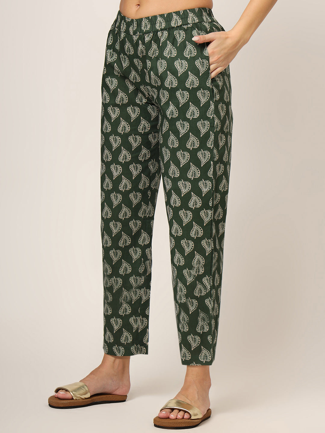 Green Floral Print Cotton Regular Fit Night Suit