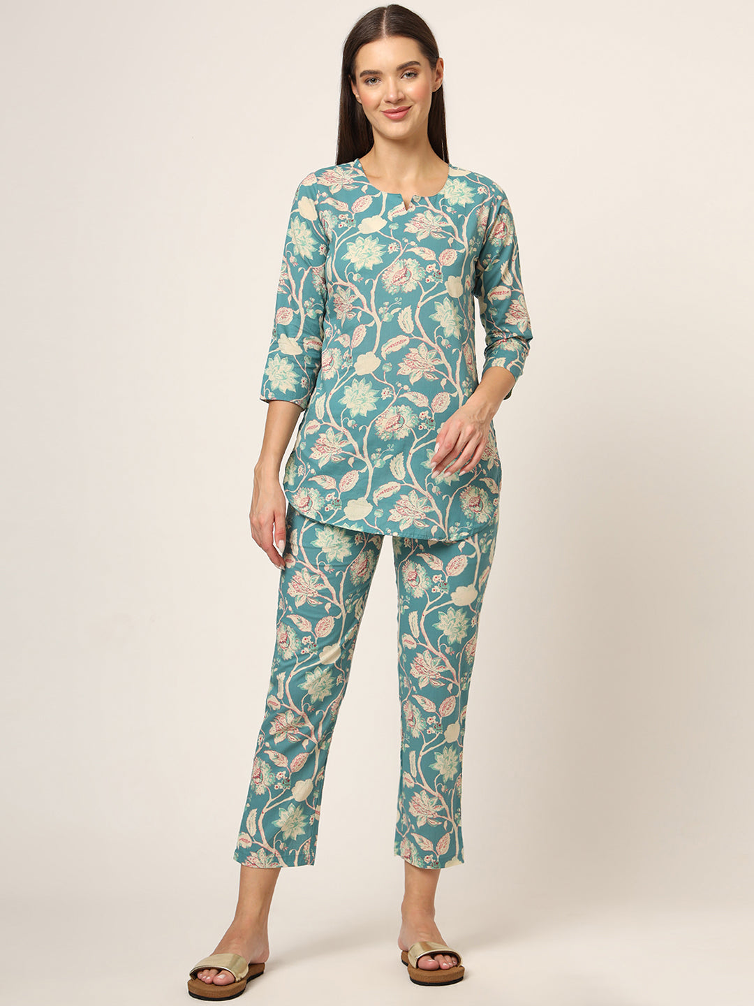 Green Floral Print Cotton Regular Fit Night Suit