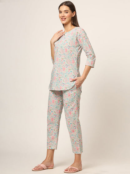 Blue Multi Floral Print Cotton Regular Fit Night Suit