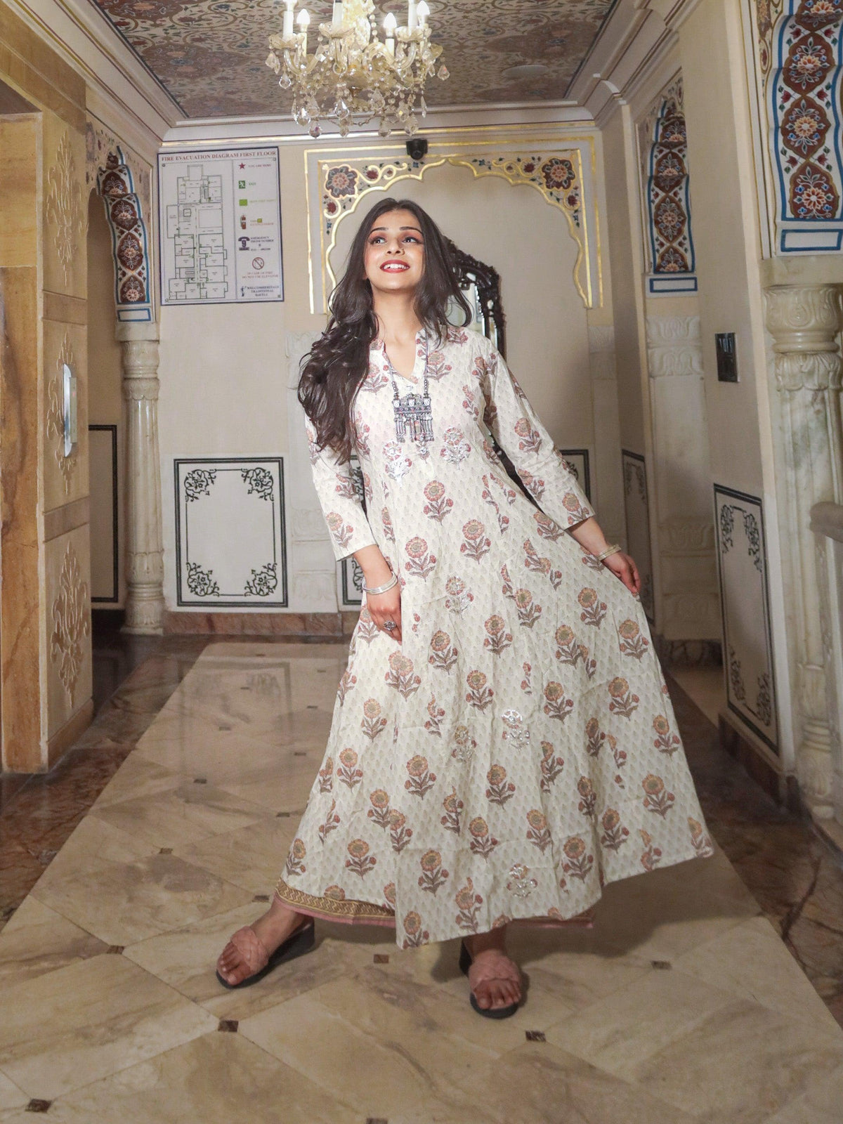  ivory white self print cotton kurti with palazzo set - world.com