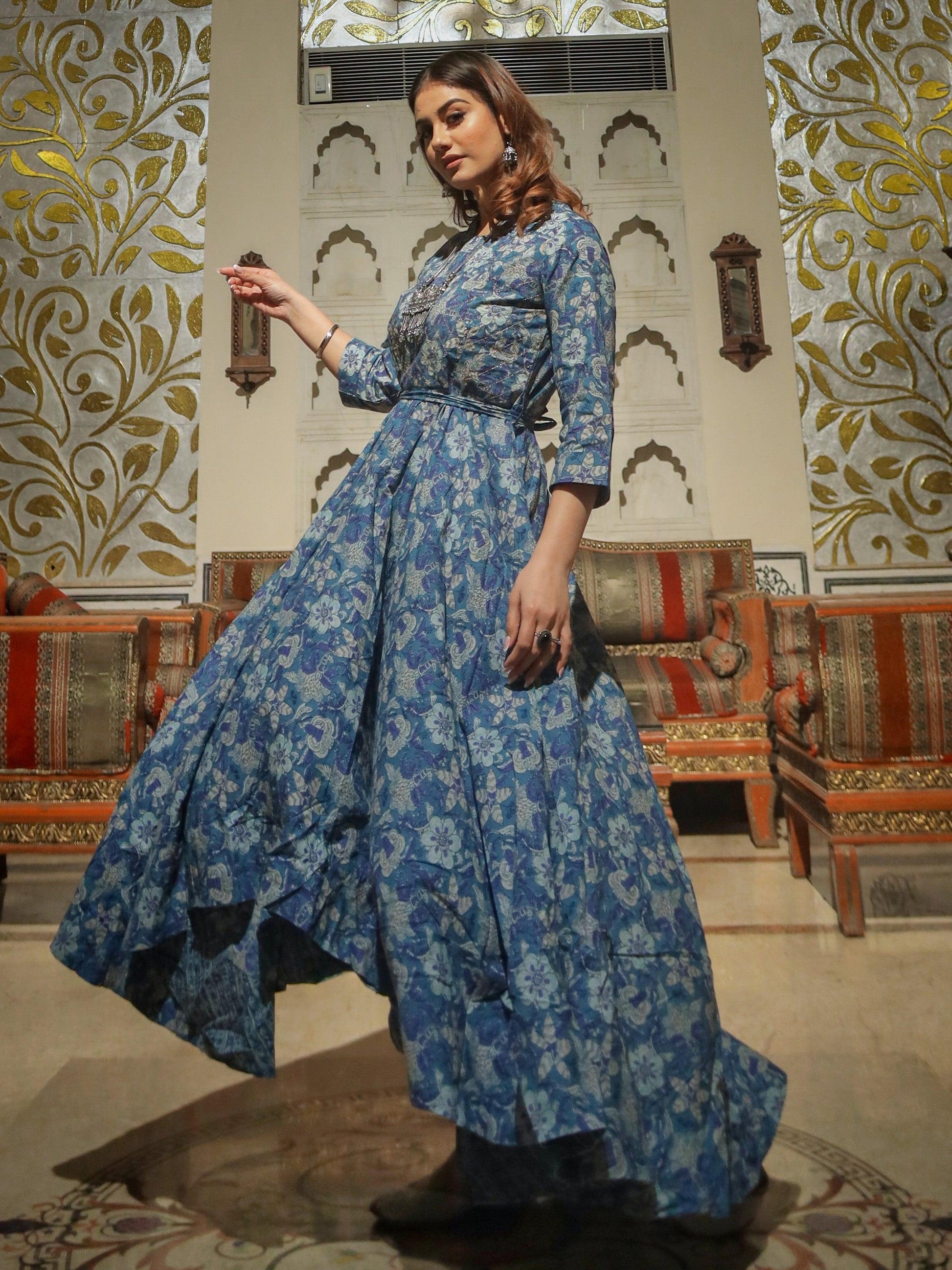  Indigo Blue High Low Flared Kurta with Belt - world.com