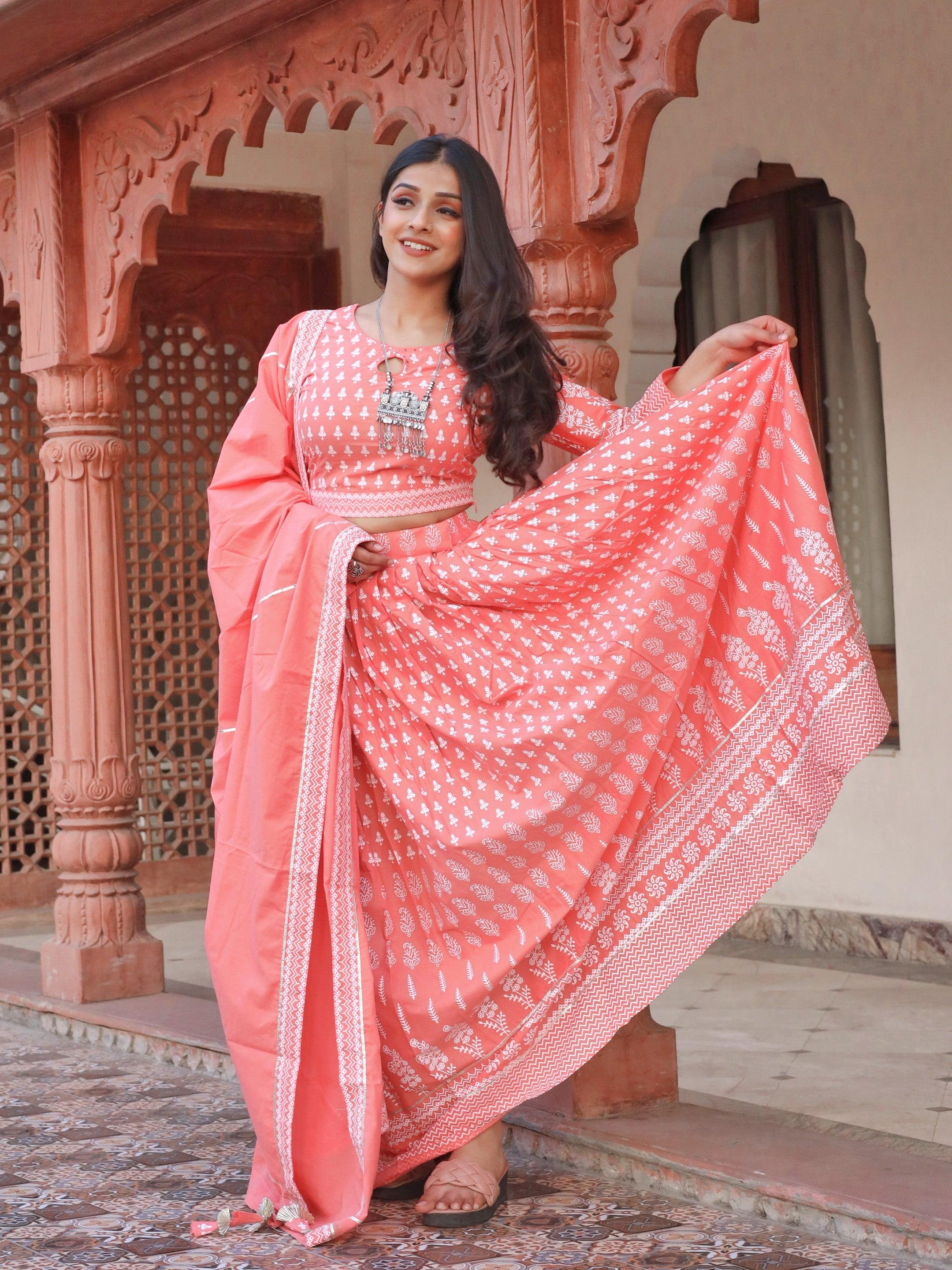  Pink Printed Crop Top, lehenga with Dupatta set - world.com