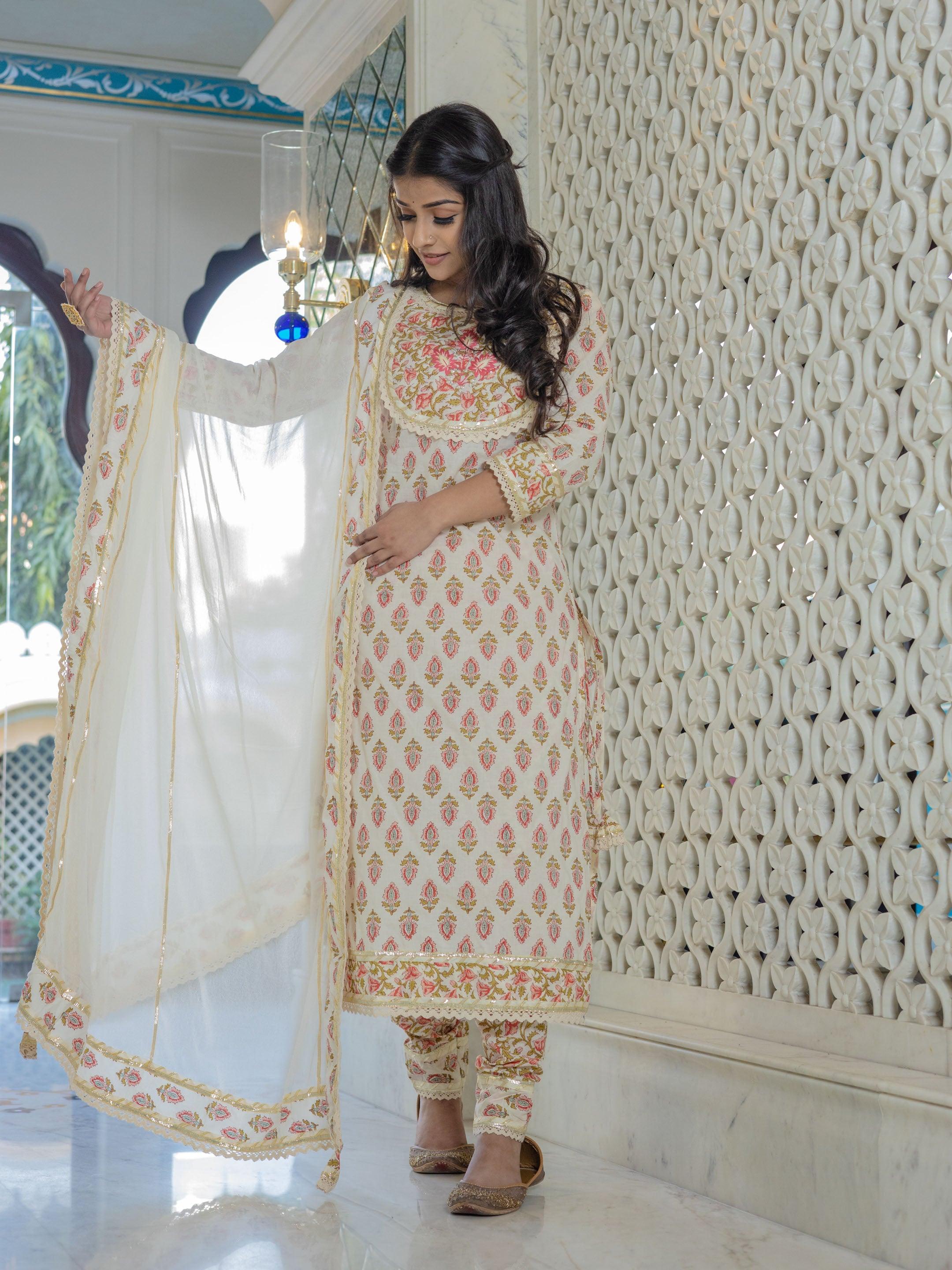  Off white Cotton Straight Kurta Pant set with Dupatta - world.com