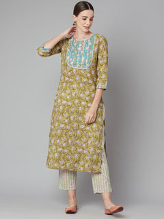 Pastel green Floral Printed Cotton kurta Pant Set
