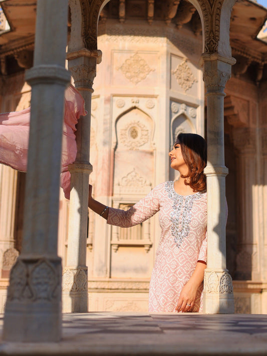  Light Pink Cotton Straight Kurta Palazzo set with Dupatta - world.com