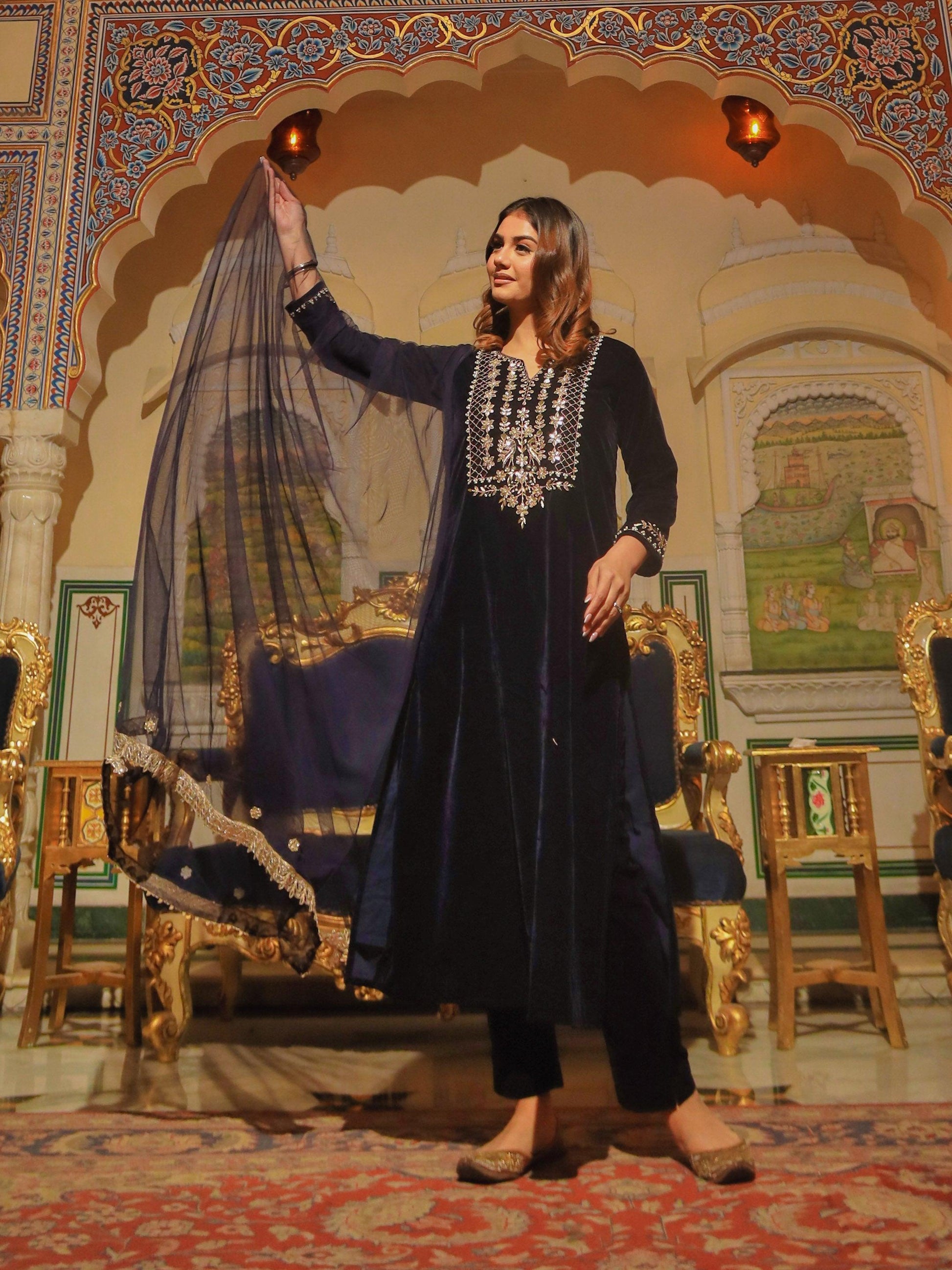  Royal Blue Velvet hand work Kurta pant With Net Dupatta set - world.com