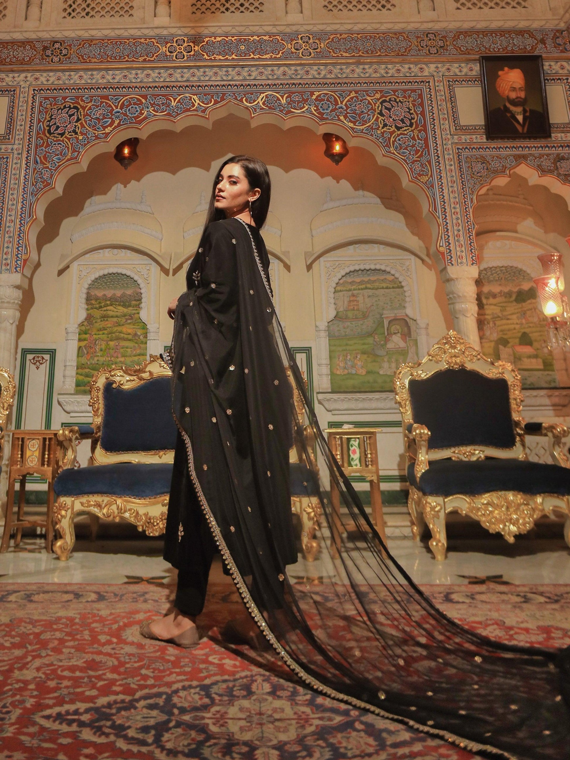  Black Velvet hand work Kurta pant With Net Dupatta set - world.com