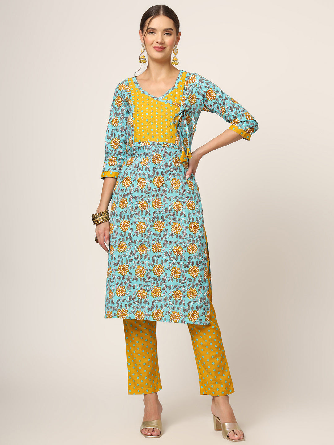 Blue Floral Print Cotton Straight fit Kurta Set