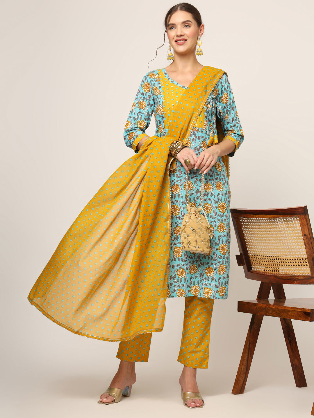Blue Floral Print Cotton Straight fit Kurta Set