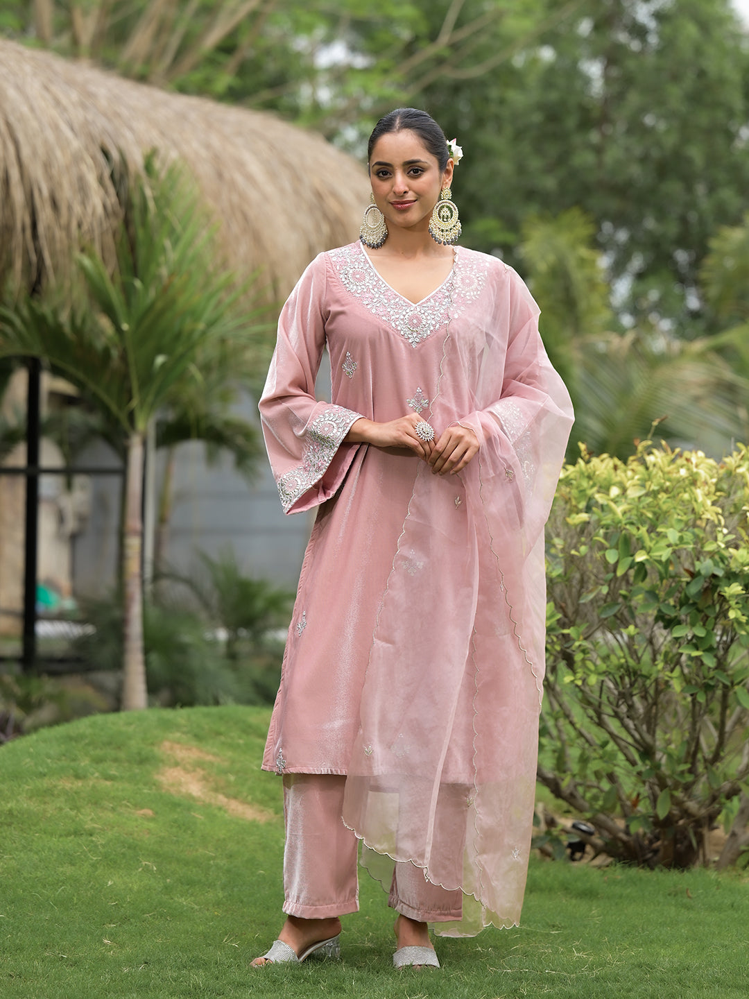 Pink Embroidered Velvet Kurta Pant Dupatta Set