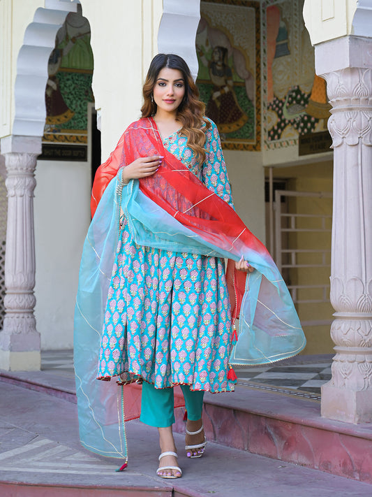 Turquoise blue Floral Muslin Printed Kurta Pand with Dupatta