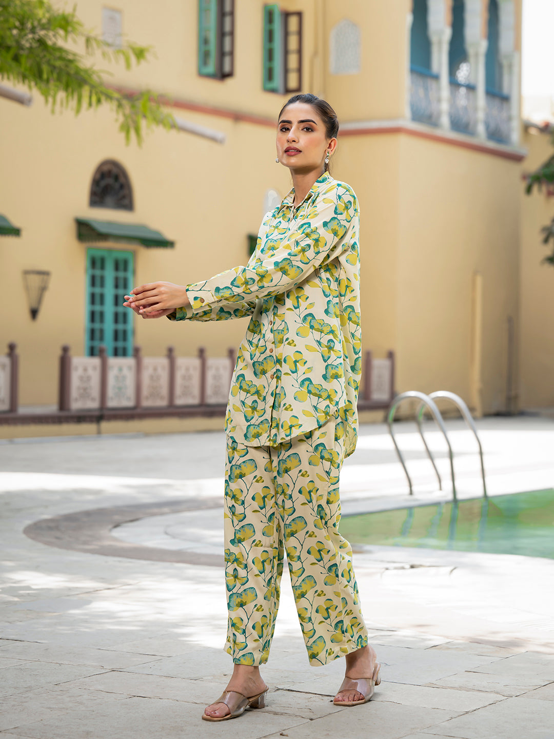 Divena green Floral Printed Rayon Co-ord Set for Women