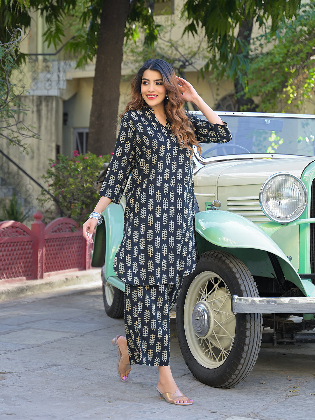 Black Ethnic Printed Rayon Kurta With Trouser