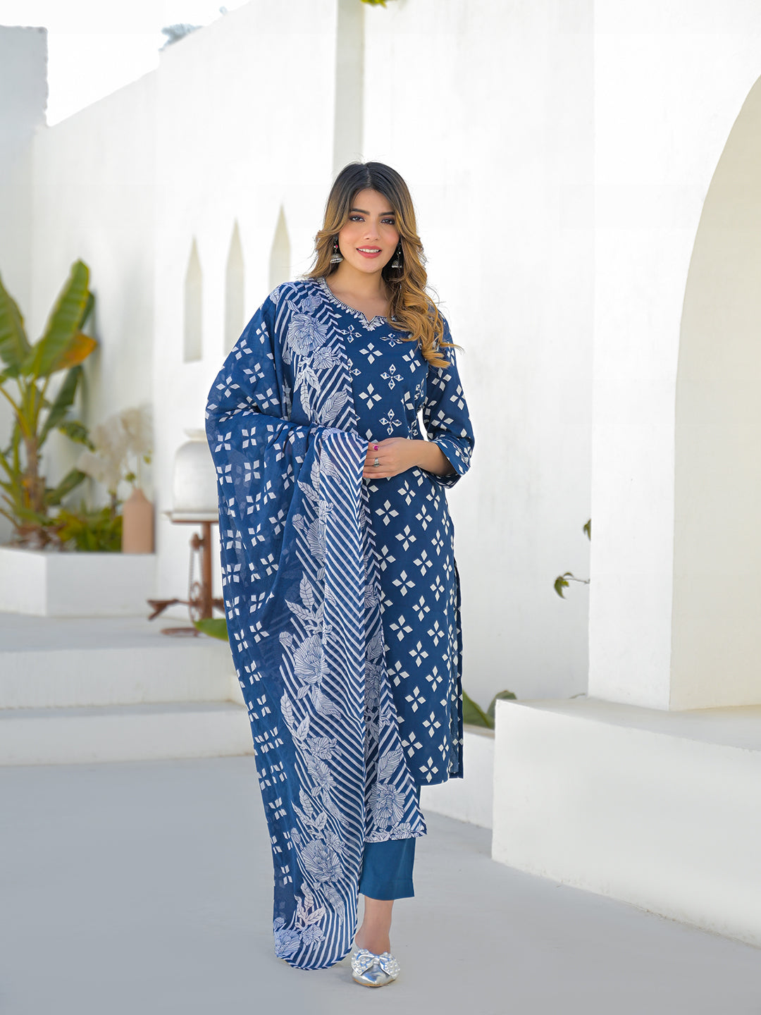 Blue Round Neck Cotton Straight Kurta Pant Set With Dupatta