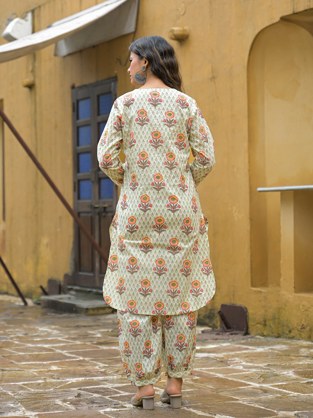 Divena Cream Floral Print Cotton Co-ord Sets