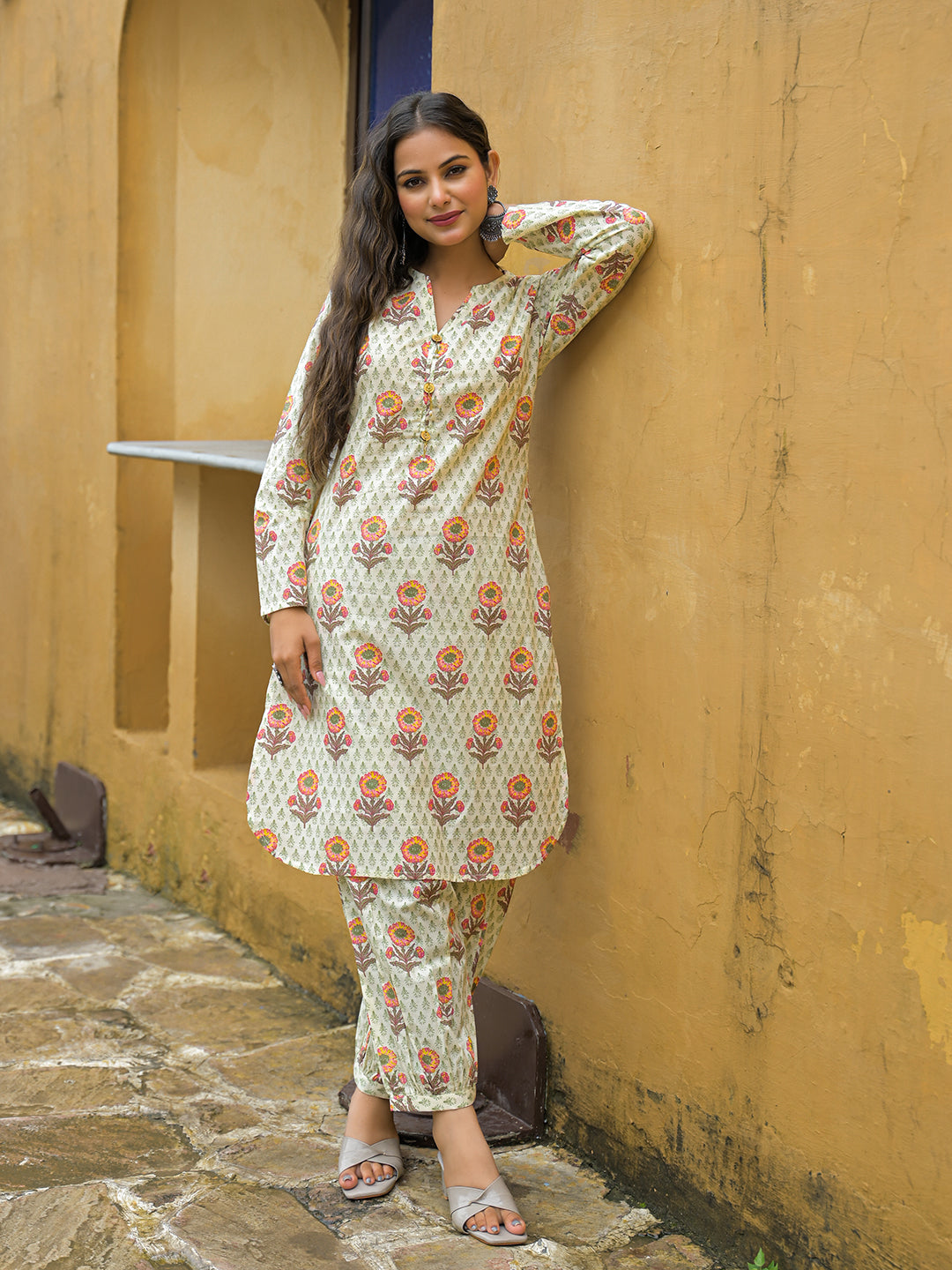 Divena Cream Floral Print Cotton Co-ord Sets