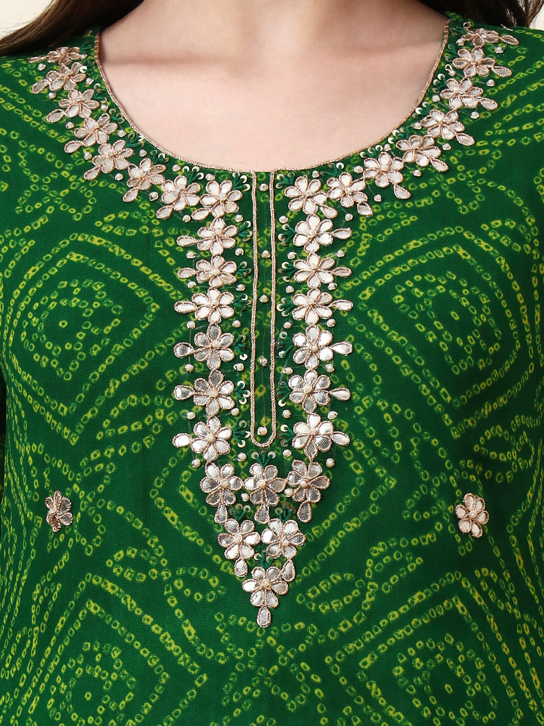 Green Round Neck Georgette Bandhani Print Top